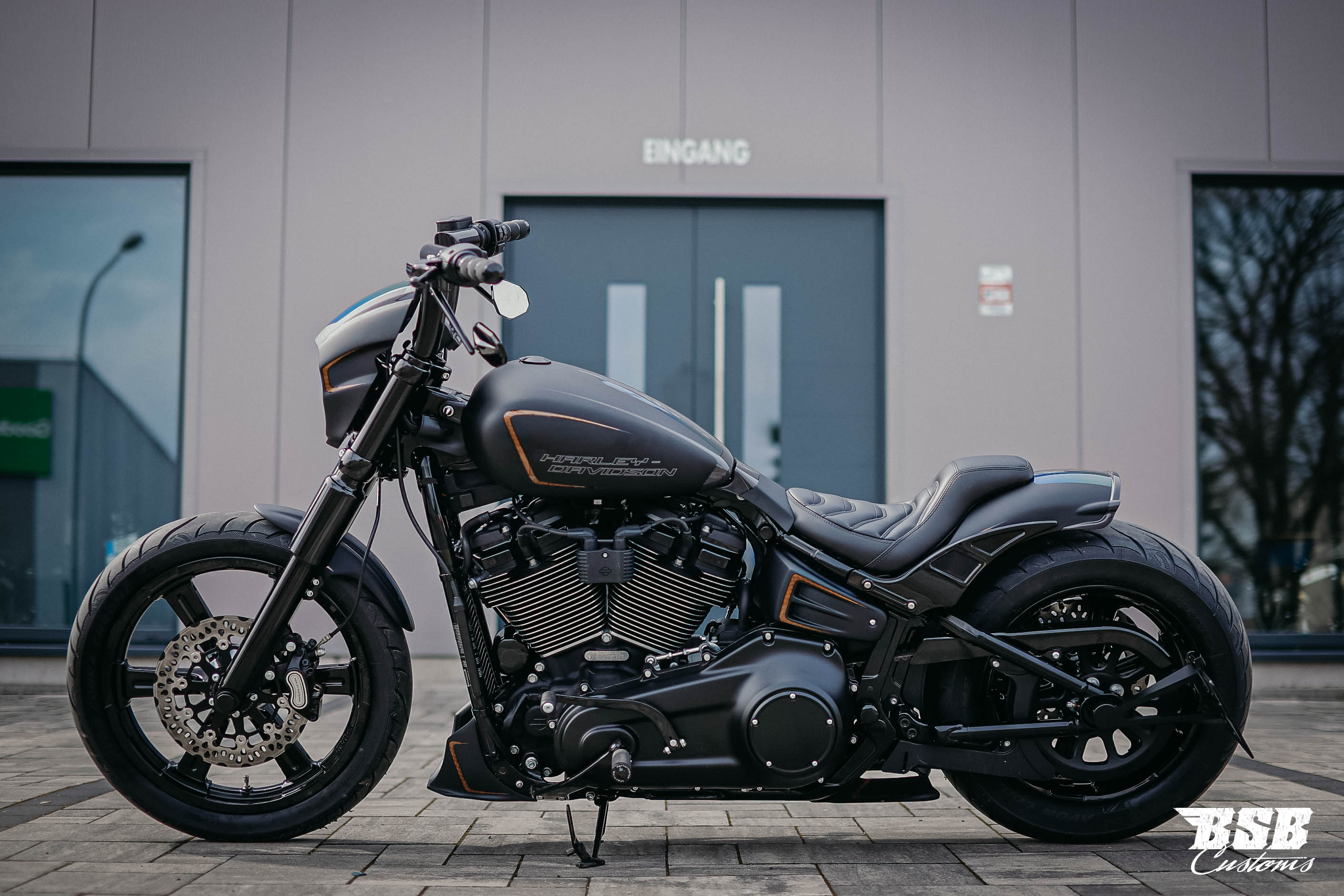 2021 Harley Davidson FXBBS Street BOB 114 CUI erst 1600 km Custom UMBAU // Finanzierung möglich !!!! 