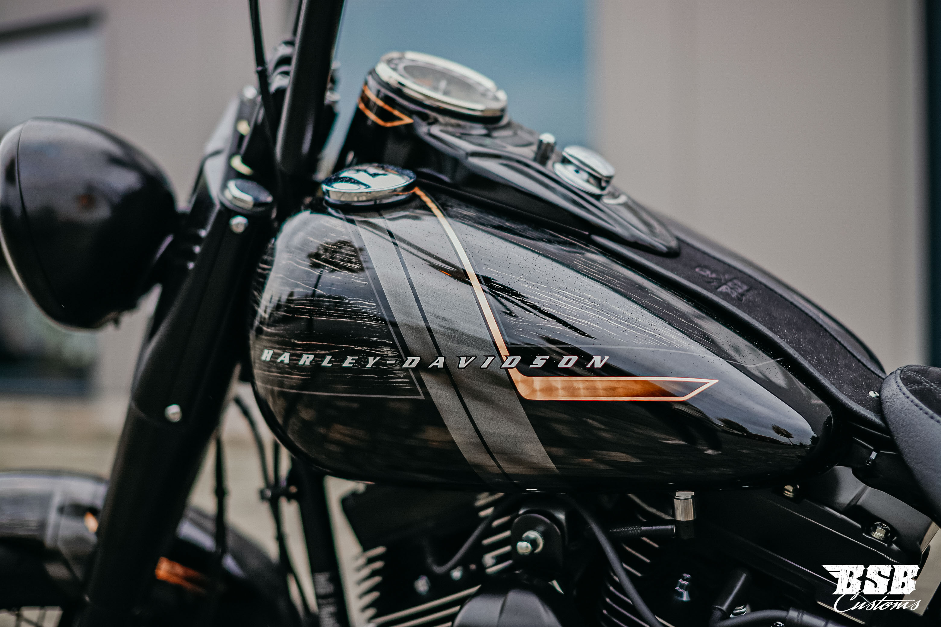 _MG_7835je6lXfGjvxV5W 2015 Softail Heritage by BSB Customs mit Jekill & Hyde -- 24 Monate Garantie // ( ab 320,- EUR finanzieren*)