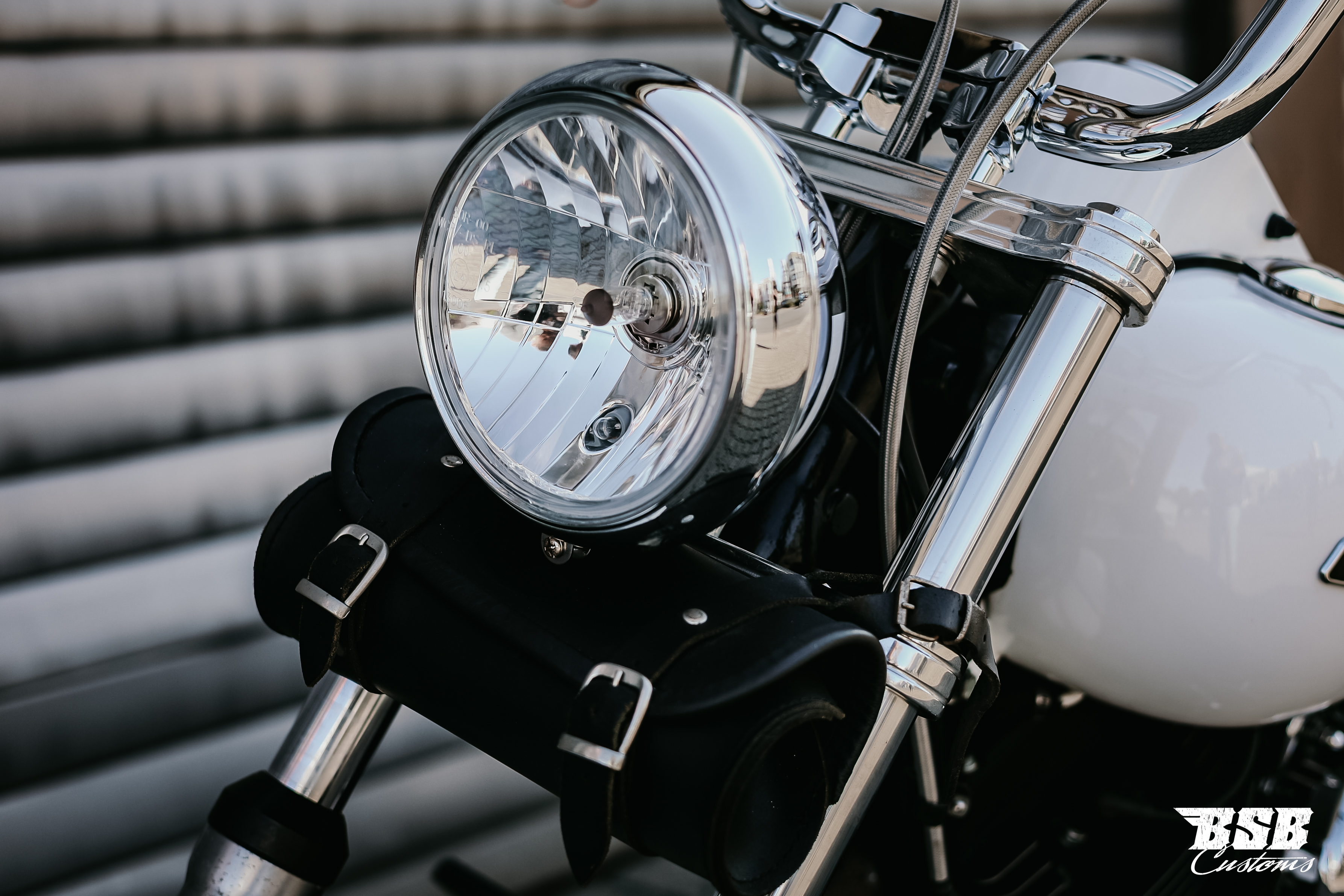 2000 Harley Davidson FXSTB Night Train mit "VERGASER" mit vielen Extras + 12 Monate Garantie 