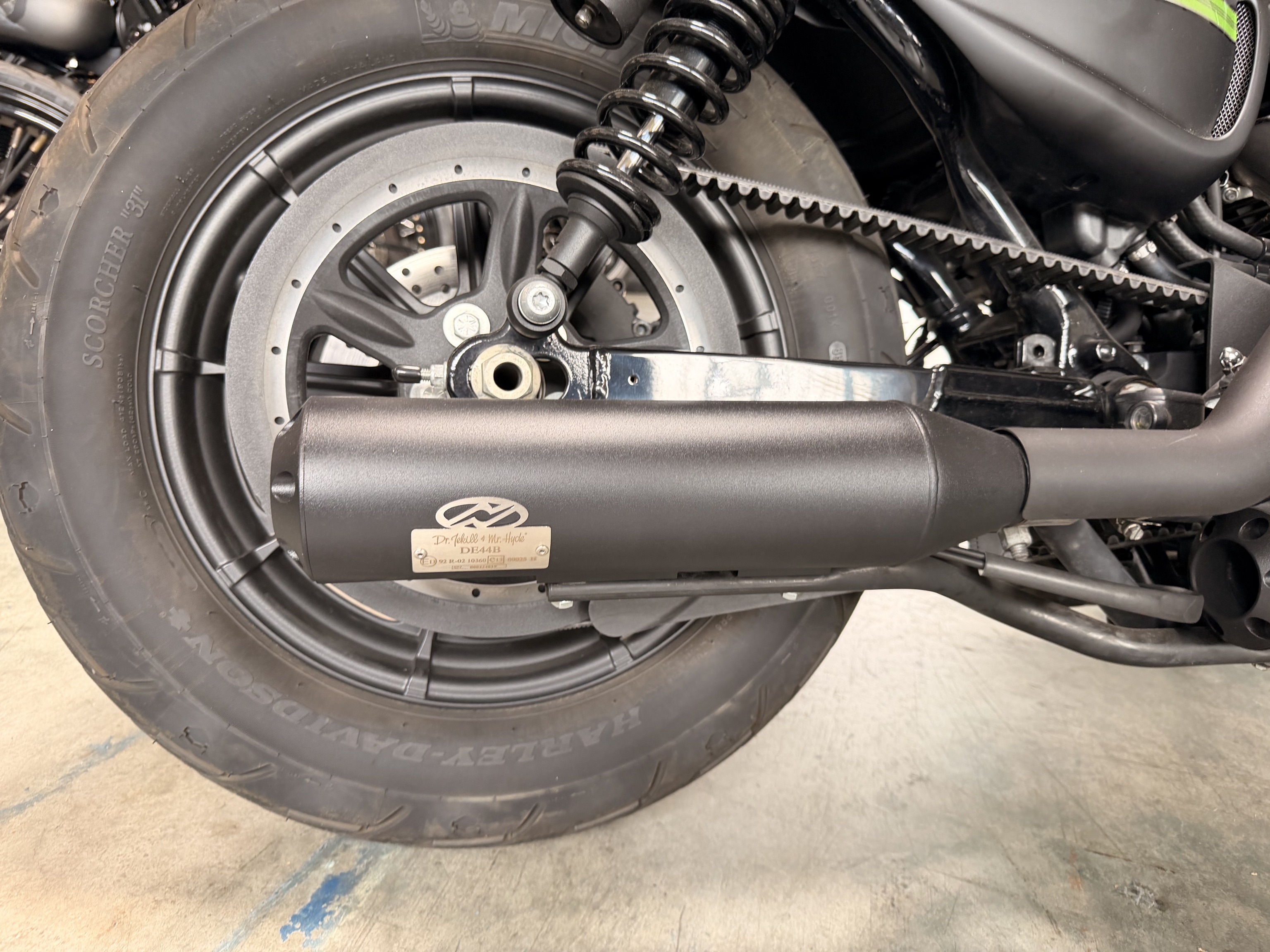 2020 Harley Davidson XL 1200 IRON UMBAU by BSB Customs I mit Jekill & Hyde Anlage I  12 Monate  Garantie Finanzierung ohne Anzhalung möglich 
