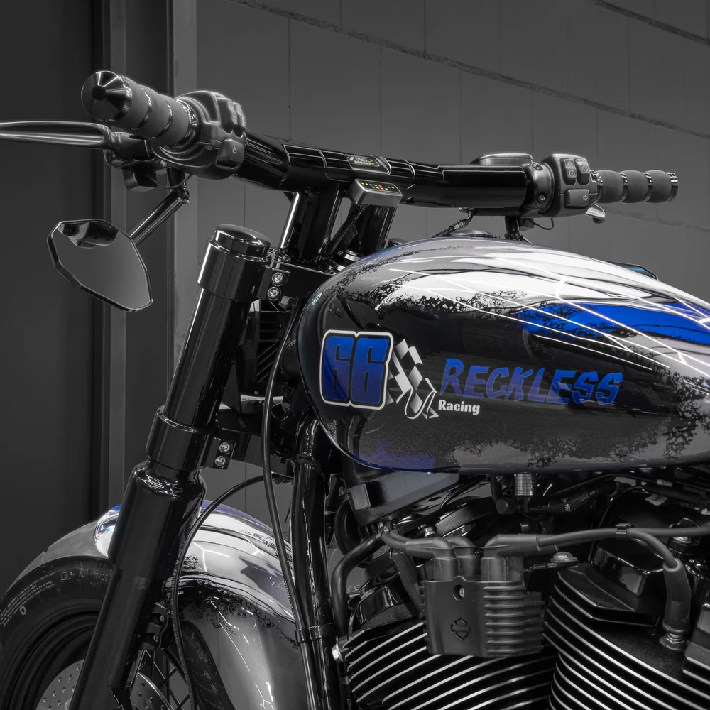 Killer Custom „Drag-T“ 2" Fat Mega-Lenker – mit optionalem Stealth View-Tachometer