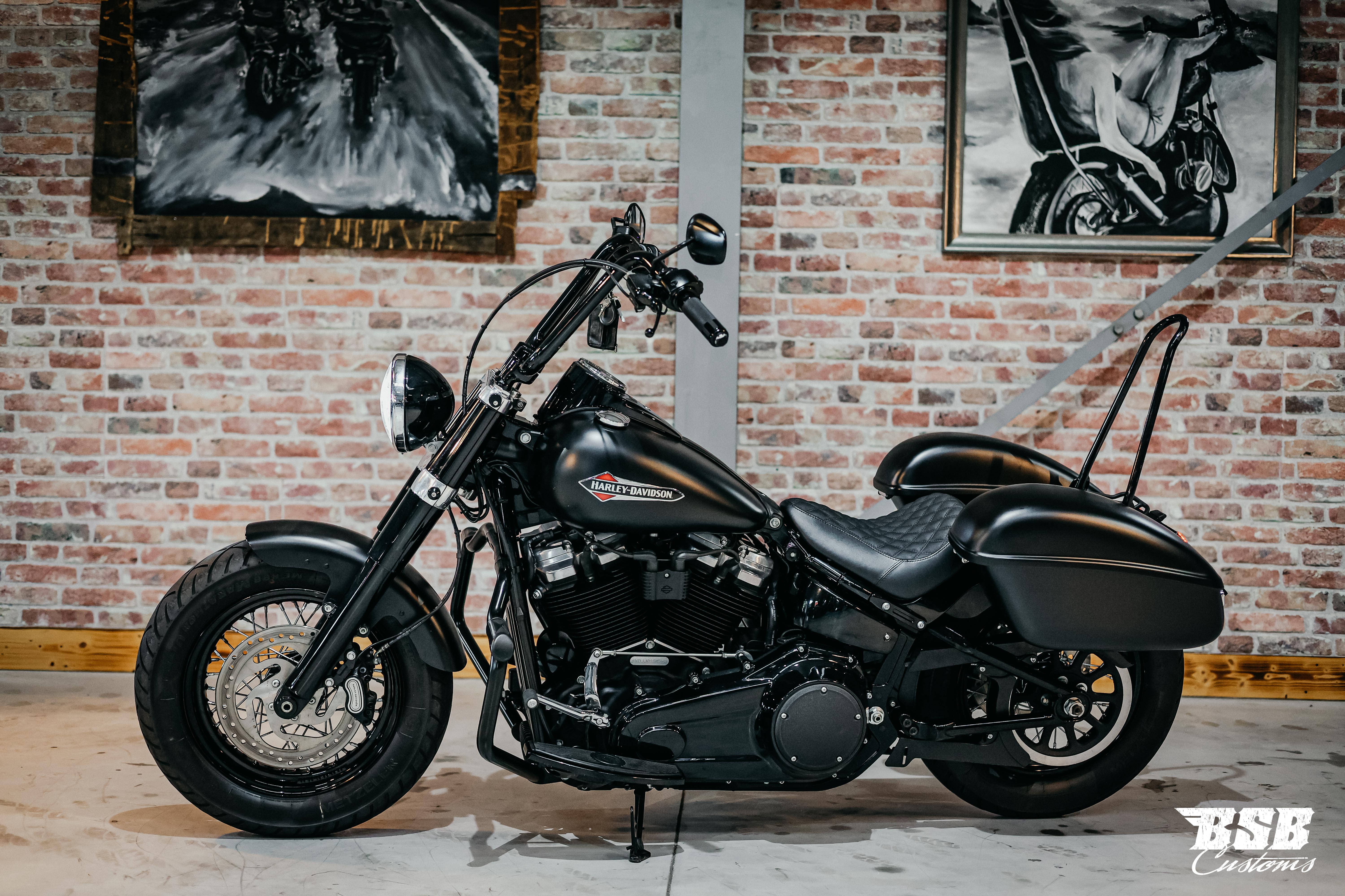 Harley Davidson FLSL Softail Slim M8 107 | Jekill & Hyde | Garantie ...  Finanzierung ab 5,99% möglich 