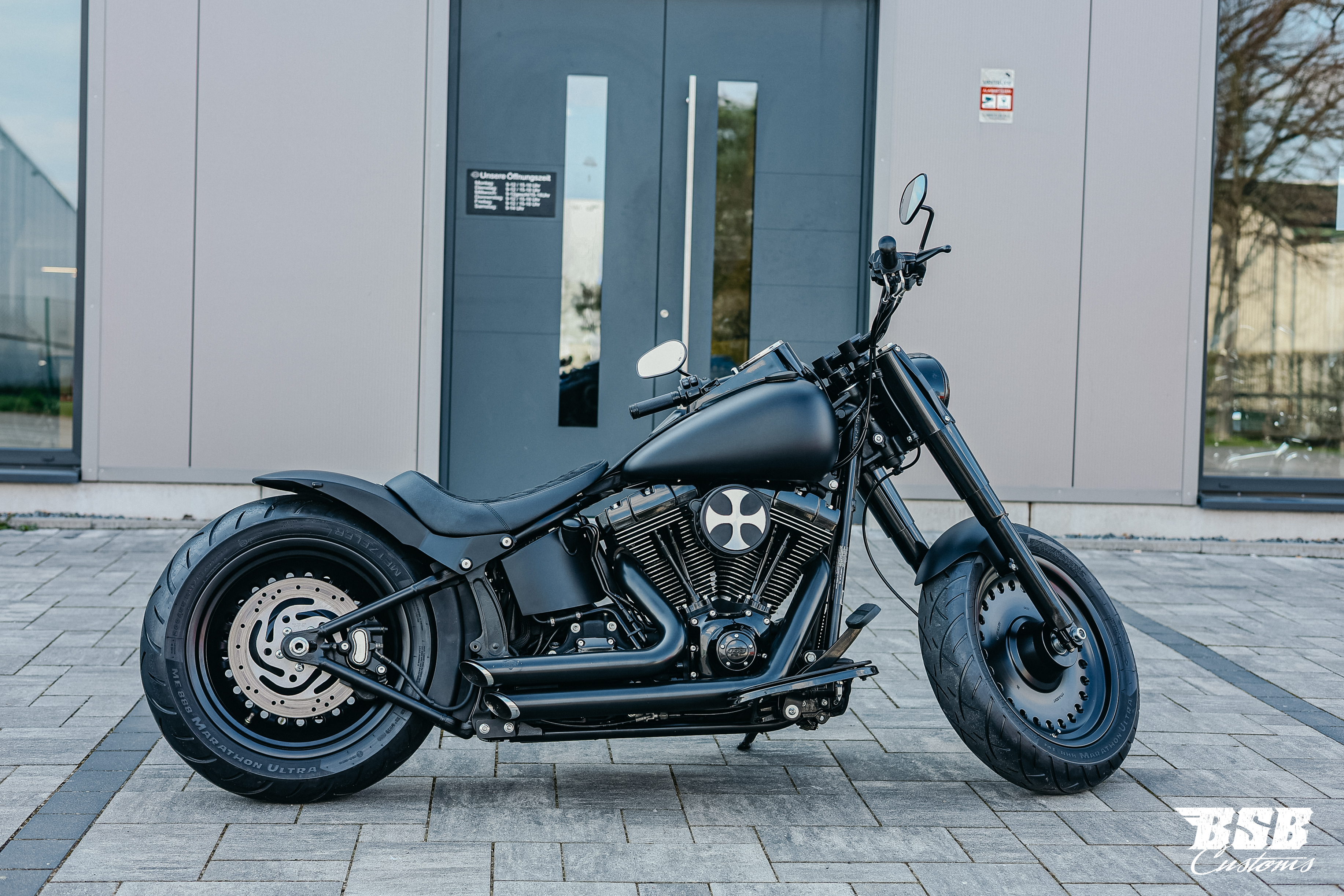2013 Harley Davidson FLSTF FAT BOY Spezial // 103 CUI Mega-Umbau  ///  Finanzierung ab 5,99% möglich  ab 300 eur / mtl.