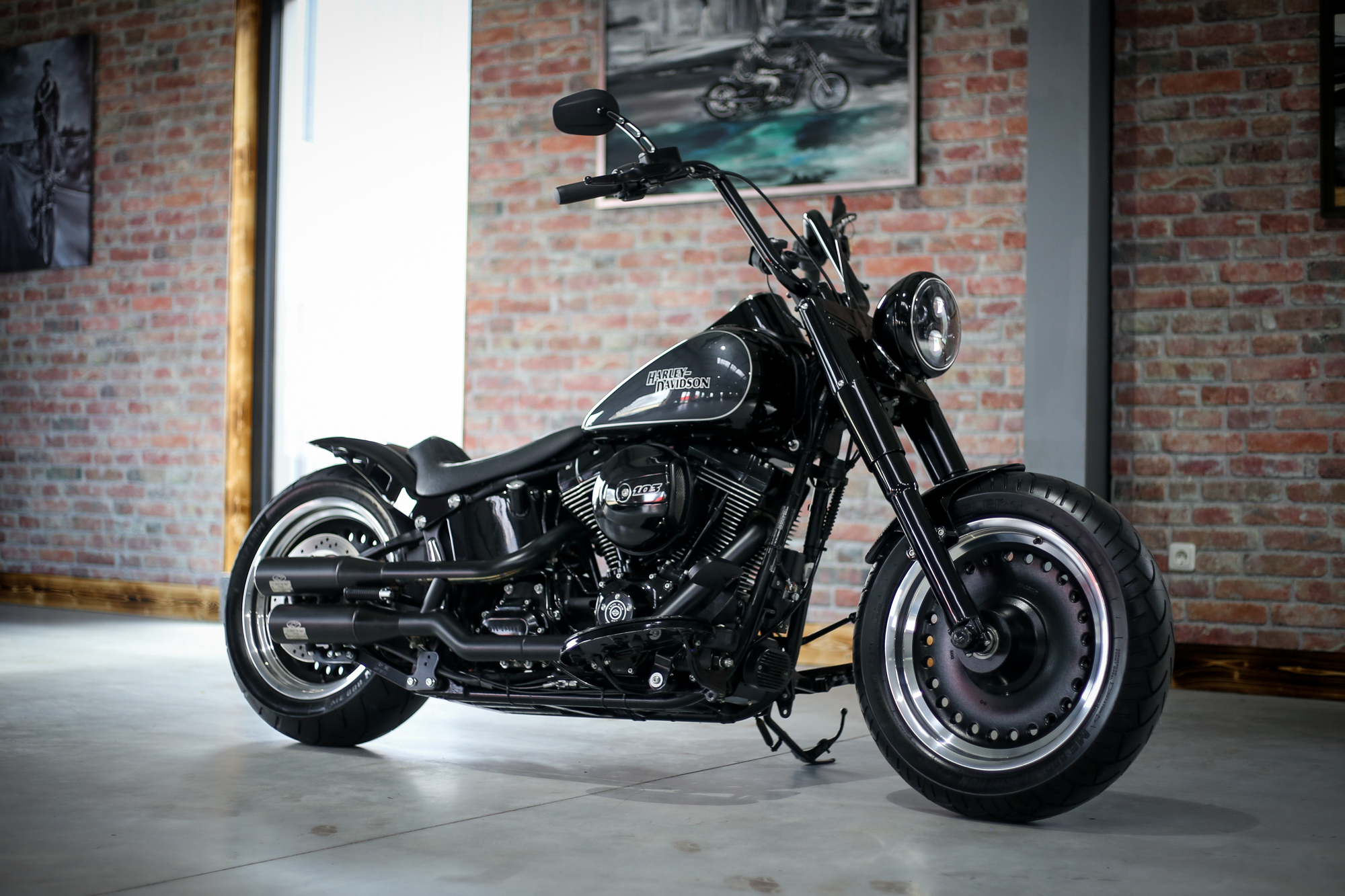 Jekill & Hyde Anlage mit elektr. Verstellung  "SHORTY BLACK"  Streetfighter Kappen