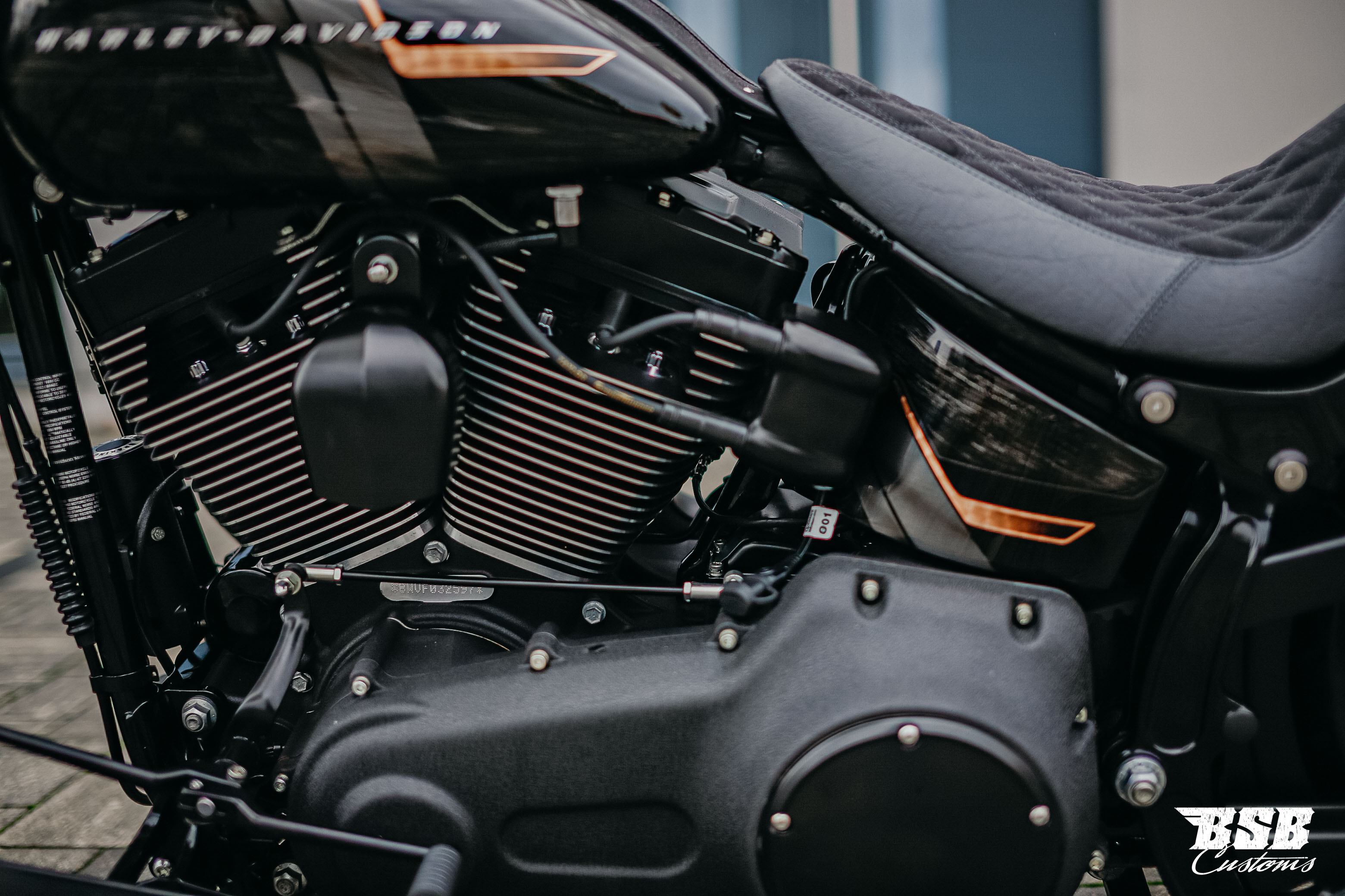 _MG_7836TYNeiM5oe2B9a 2015 Softail Heritage by BSB Customs mit Jekill & Hyde -- 24 Monate Garantie // ( ab 320,- EUR finanzieren*)