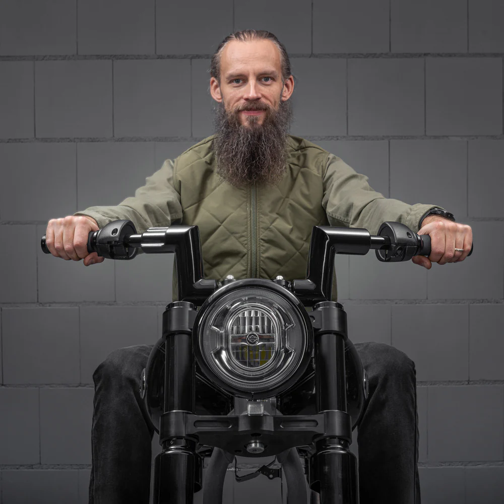 Harley-Davidson Softail 2025 Monarch 2" Fat Bars – Lenker für Modelle mit 1-Zoll Risern