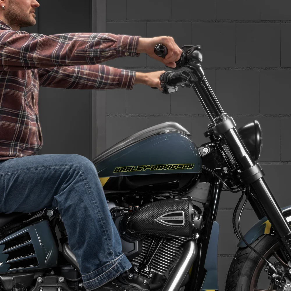 CHAMPION T-BAR MEGA – STEALTH VIEW EDITION – ein hochwertiger Custom-Lenker für Harley-Davidson Softail, Dyna und Sportster Modelle.