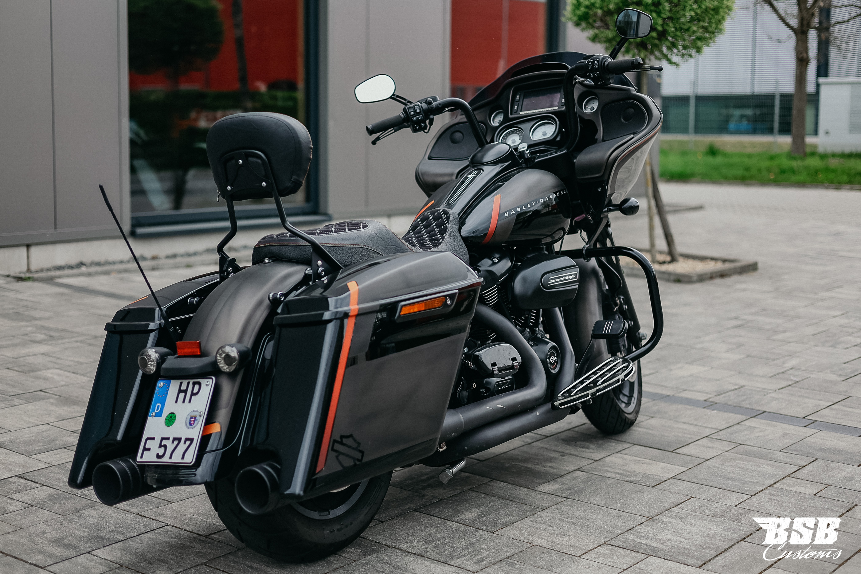 2018 FLTR ROAD GLIDE 107 CUI  mit Jekill&Hyde Anlage // Airride // Airbrush // Garantie 