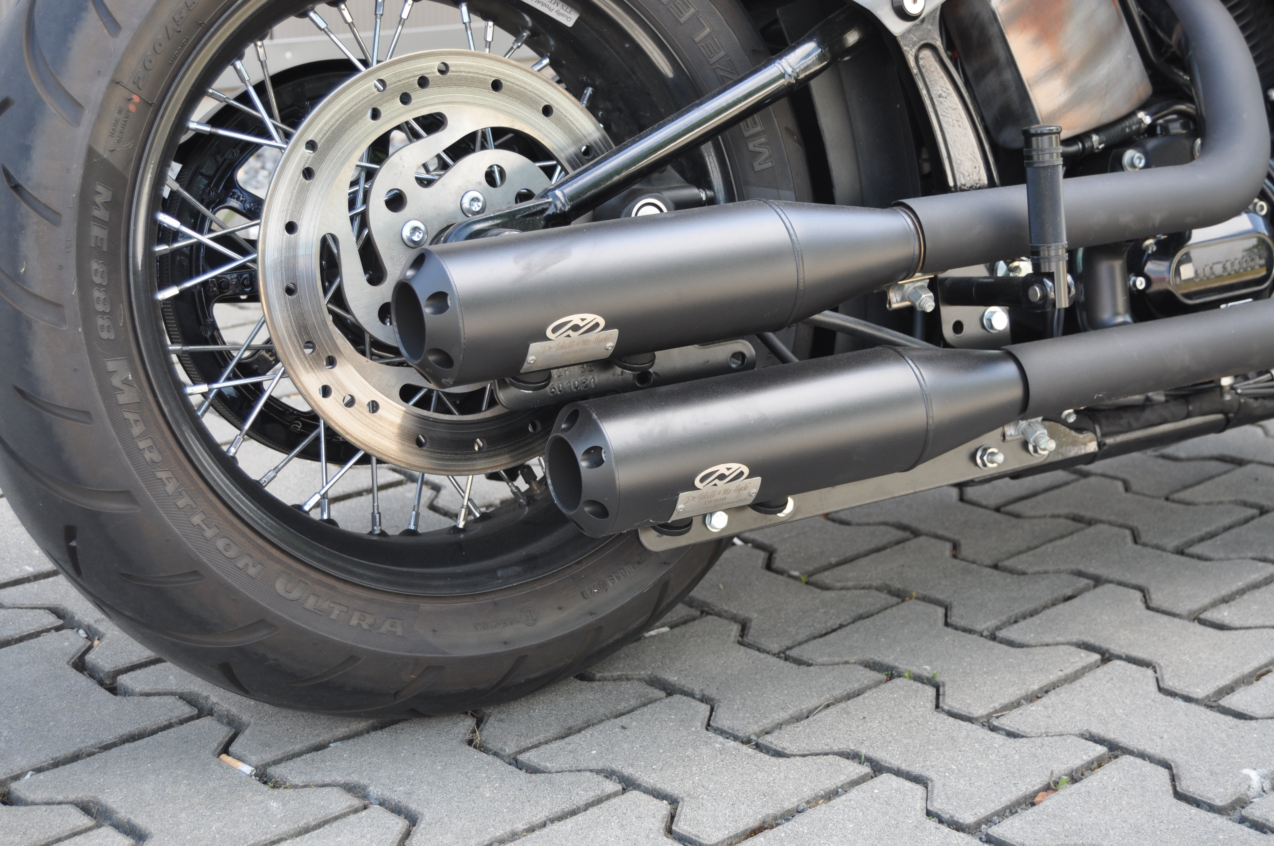 2014  Harley Davidson Softail SLIM  mit Mega Umbau // JEKILL&Hyde  // Sonderlackierung und  12 Monate Garantie 