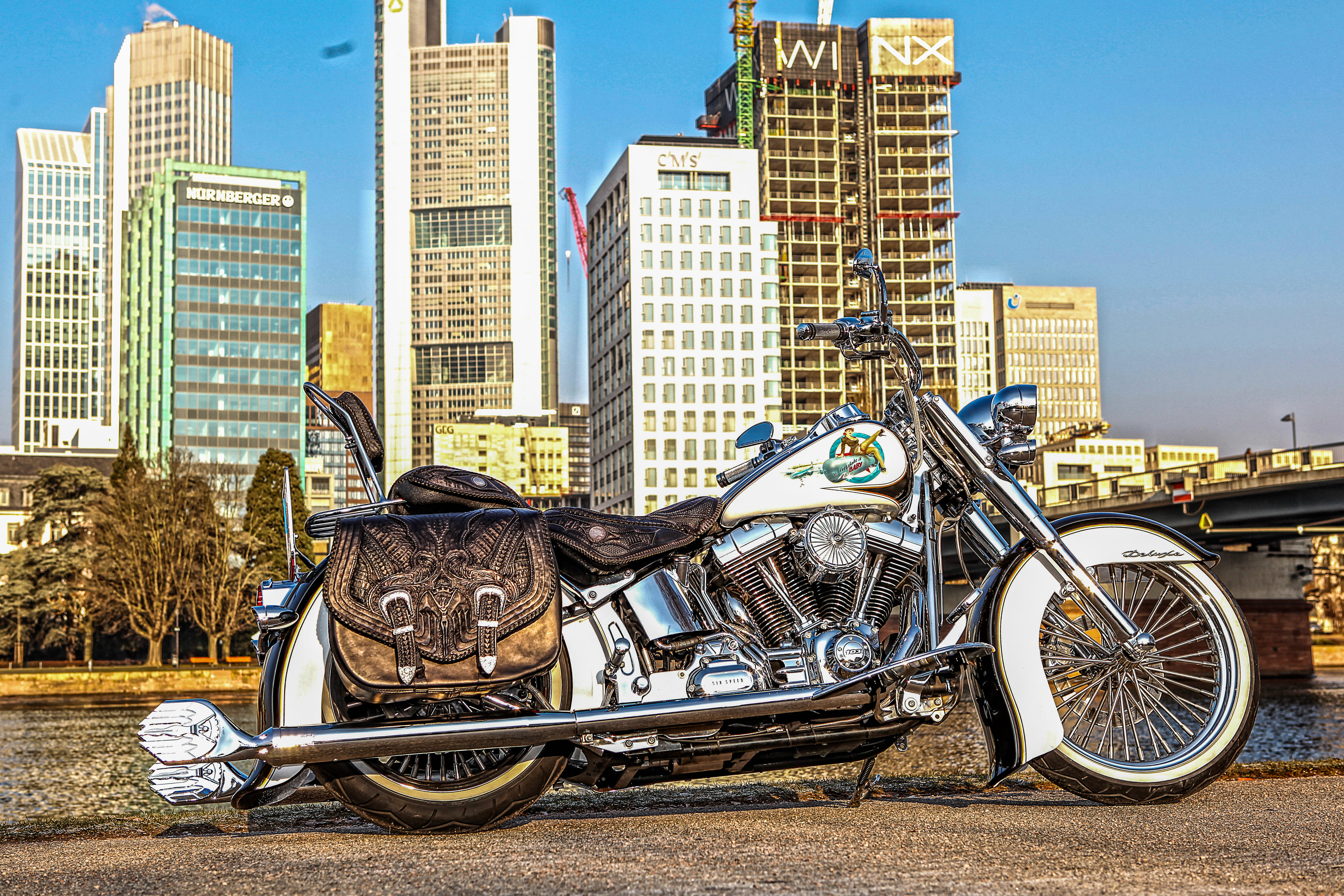 2015 FLSTN Softail Deluxe Mexican Chicano Style Umbau by BSB Customs  ab 480 EUR finanzieren*