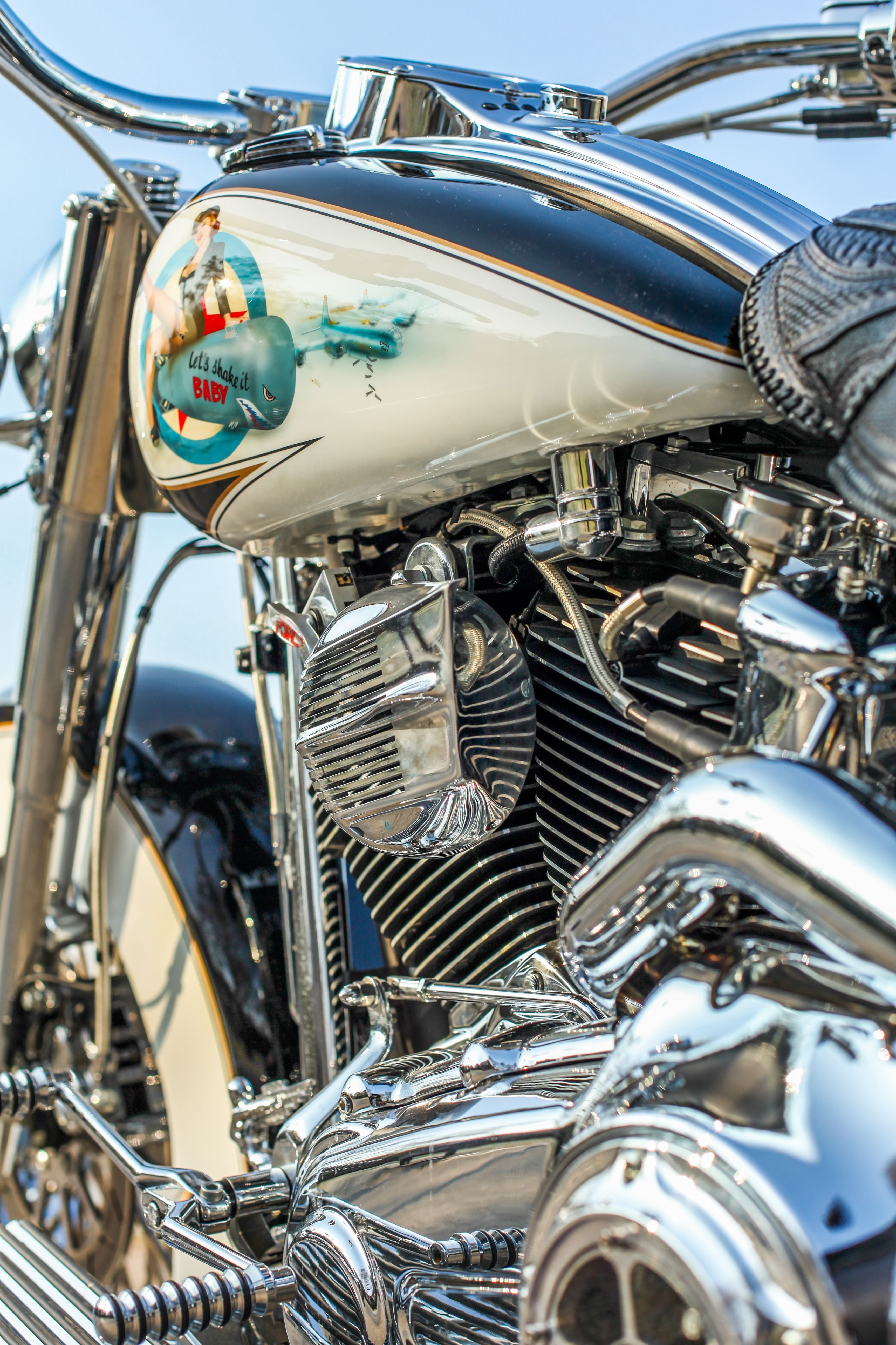 2015 FLSTN Softail Deluxe Mexican Chicano Style Umbau by BSB Customs  ab 480 EUR finanzieren*