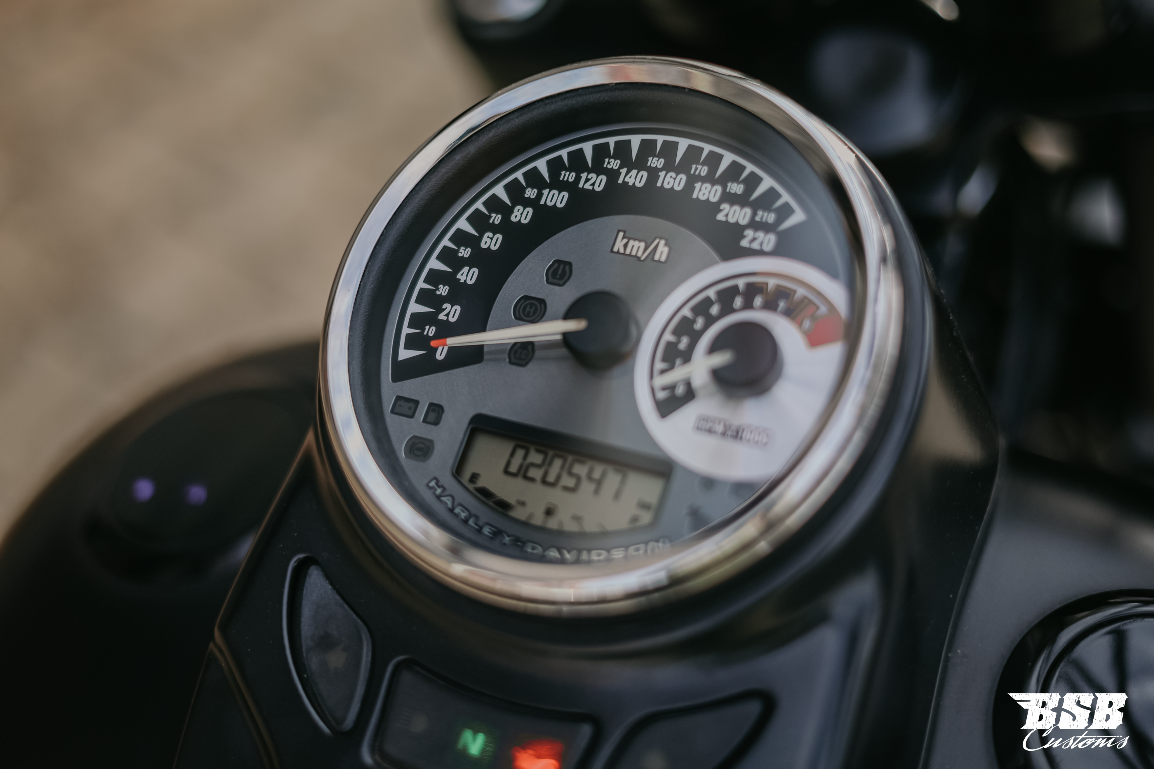 2012 Harley Davidson  Softail 103 CUI Mega-Umbau  ///  Jekill & Hyde Anlage / Finanzierung ab 5,99% möglich  ab 200 eur / mtl.