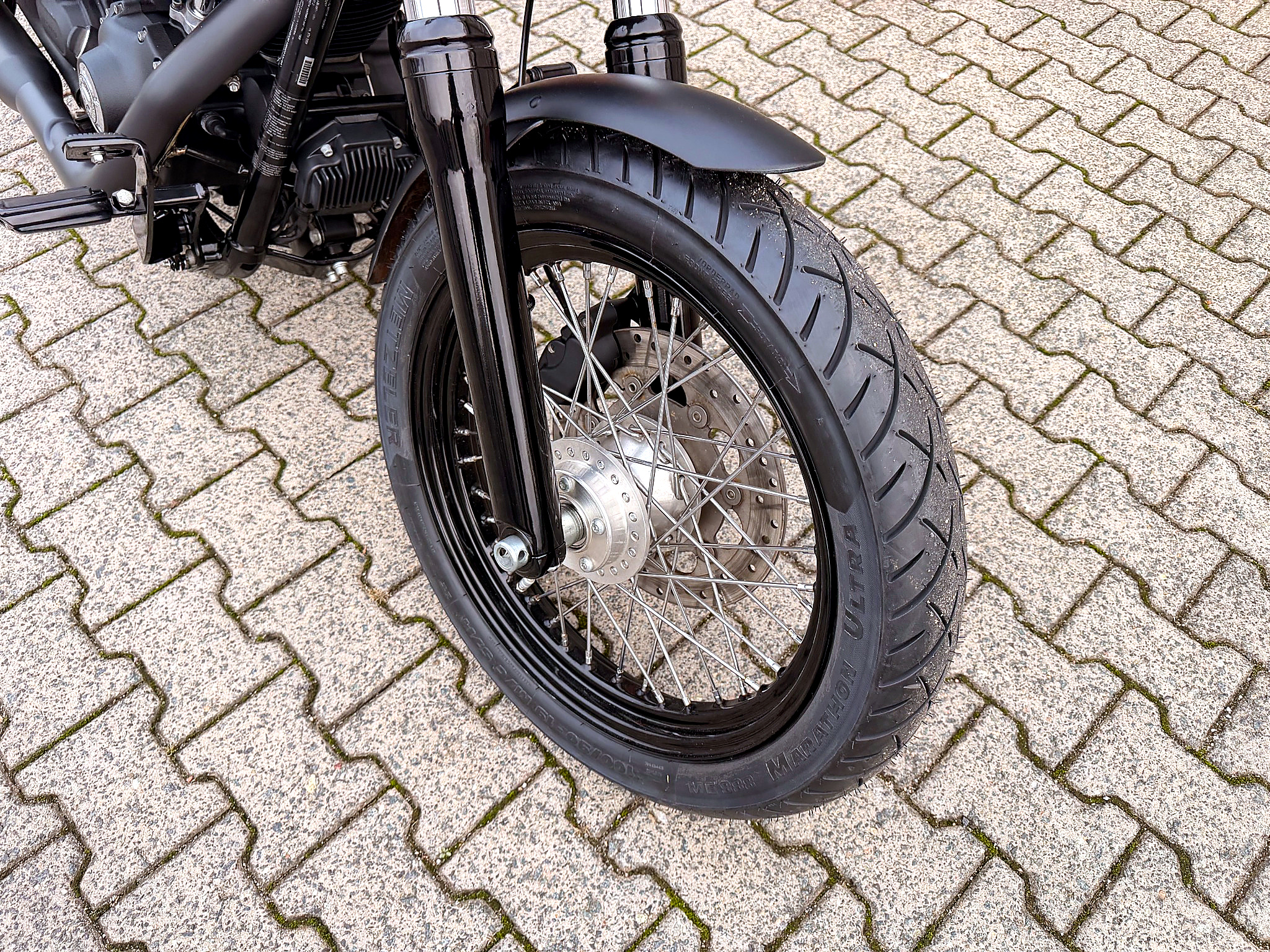 2017 Harley Davidson FXDBi Street BOB / TOP ZUSTAND / NAGELNEUE REIFEN - 12 Monate Garantie  INTEC