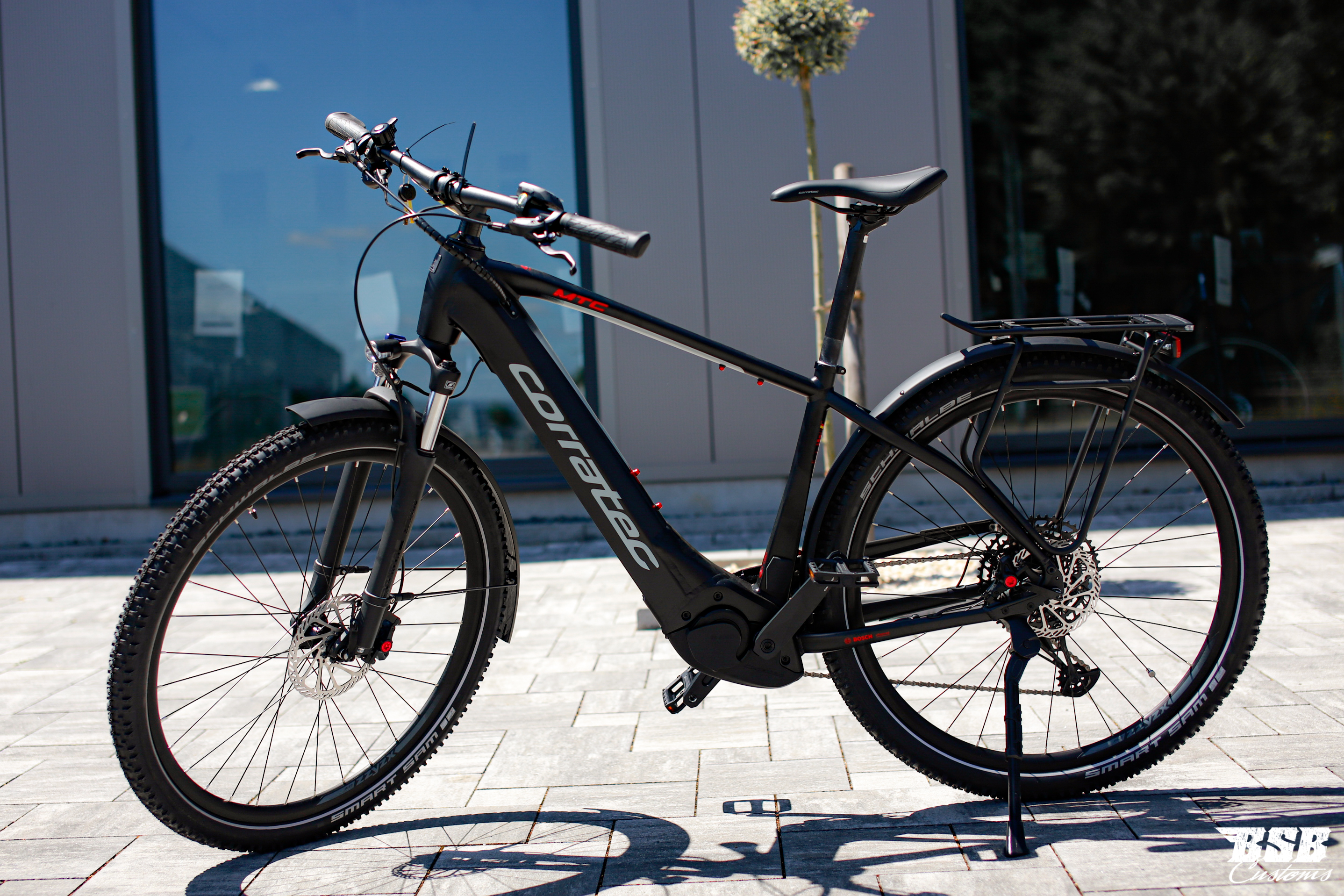 _MG_0351 Corratec E-Power MTC 12S Trinity Tube GENT Schwarz 2022 BOSCH Performance Line CX