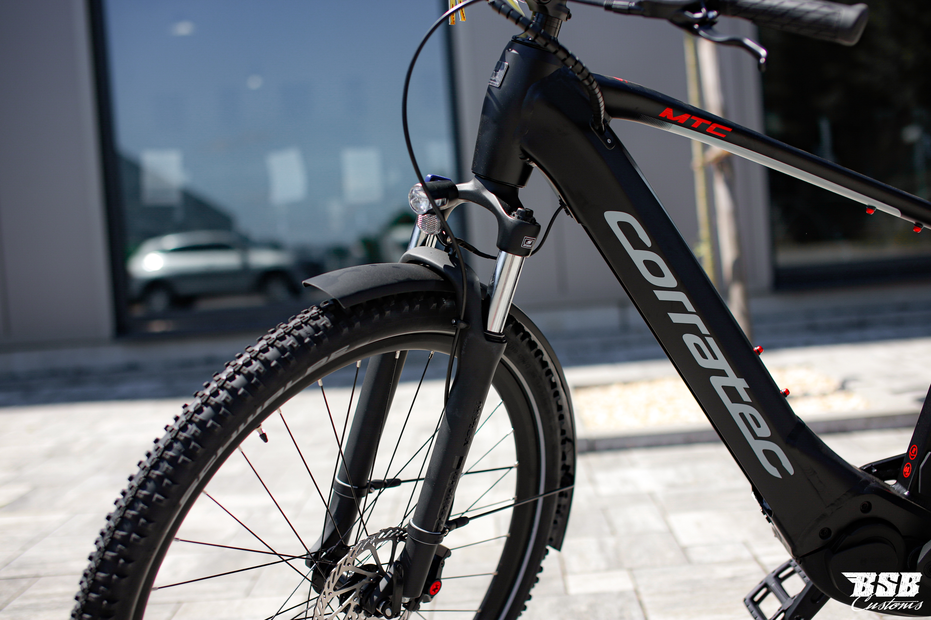 _MG_0367 Corratec E-Power MTC 12S Trinity Tube GENT Schwarz 2022 BOSCH Performance Line CX