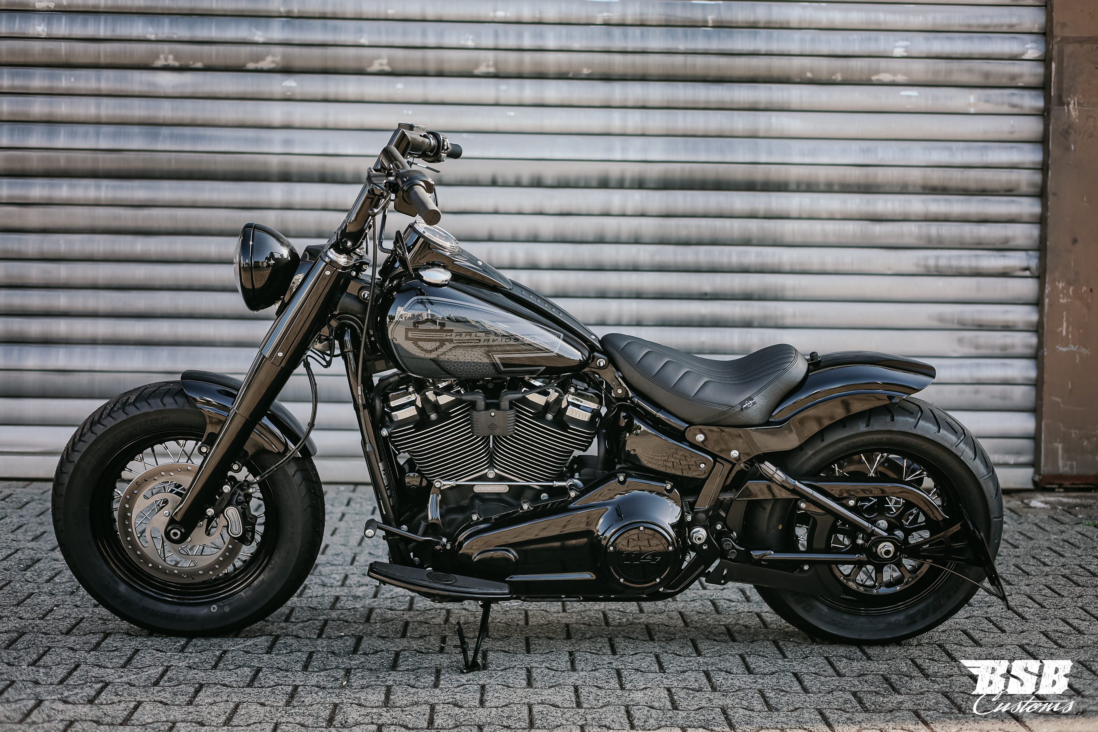 2021 Harley Davidson FLHCS Heritage Softail ABS 114 CUI mit Umbau // Finanzierung ab 4,99% ohne Anzahlung möglich 
