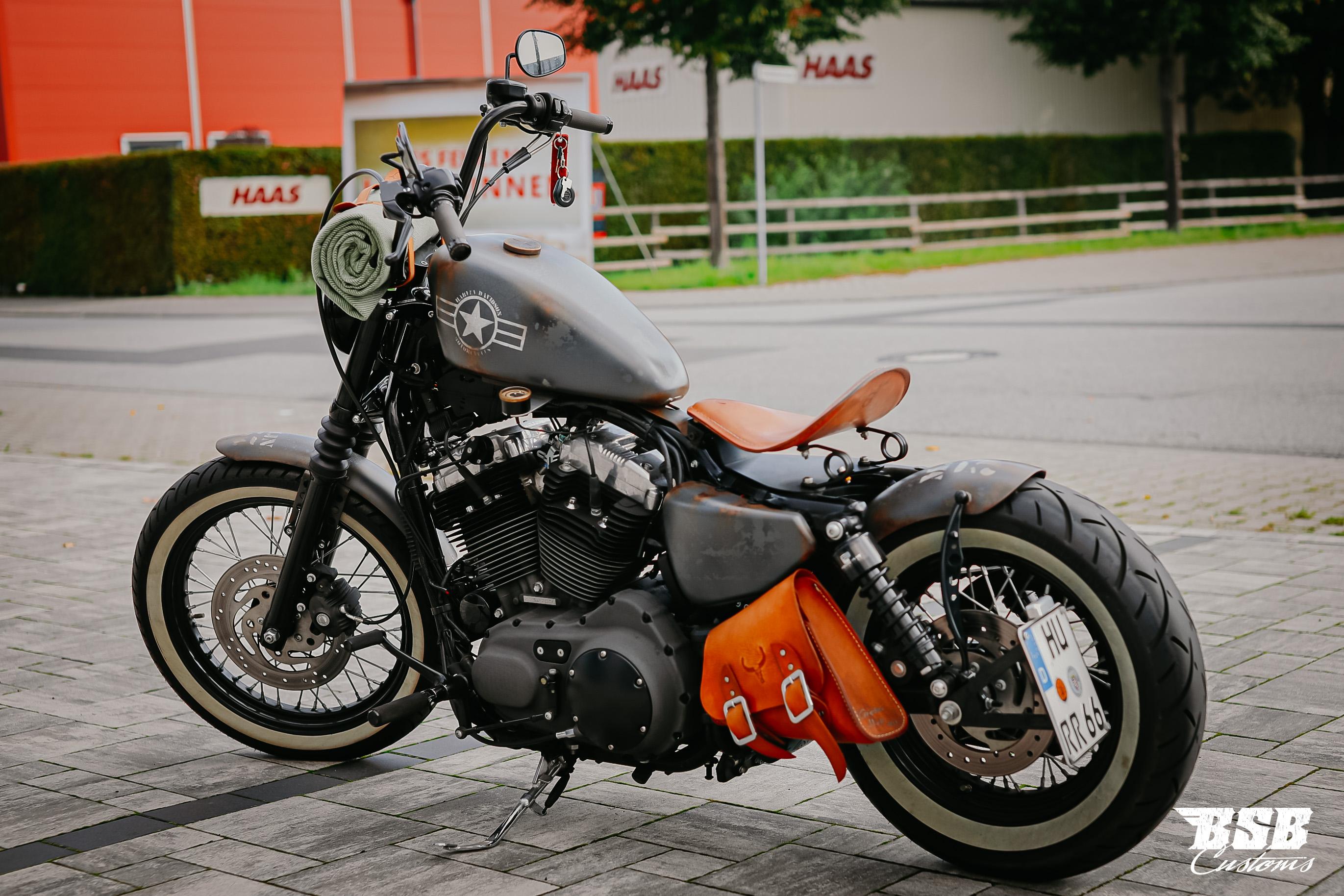 _MG_2140aMWv7mcYrYrQj 2011 XL 1200 Nighstre Top Umbau Bobber Style Penzl, Thunderbike usw.