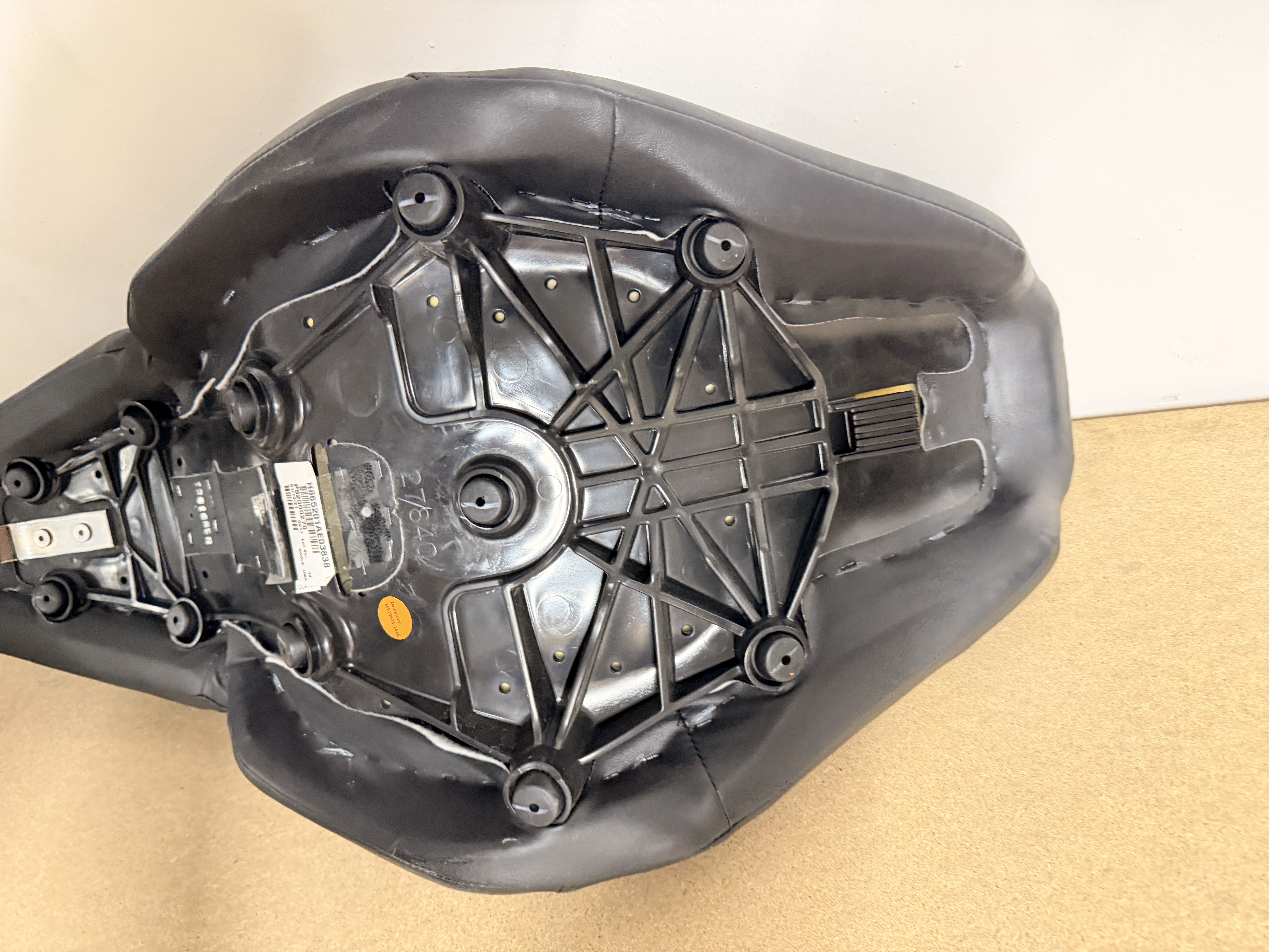 Harley-Davidson SITZ  OEM 52000270  gebraucht FAT BOY 107 -114 ab Bj 2018   und Sport Glide 