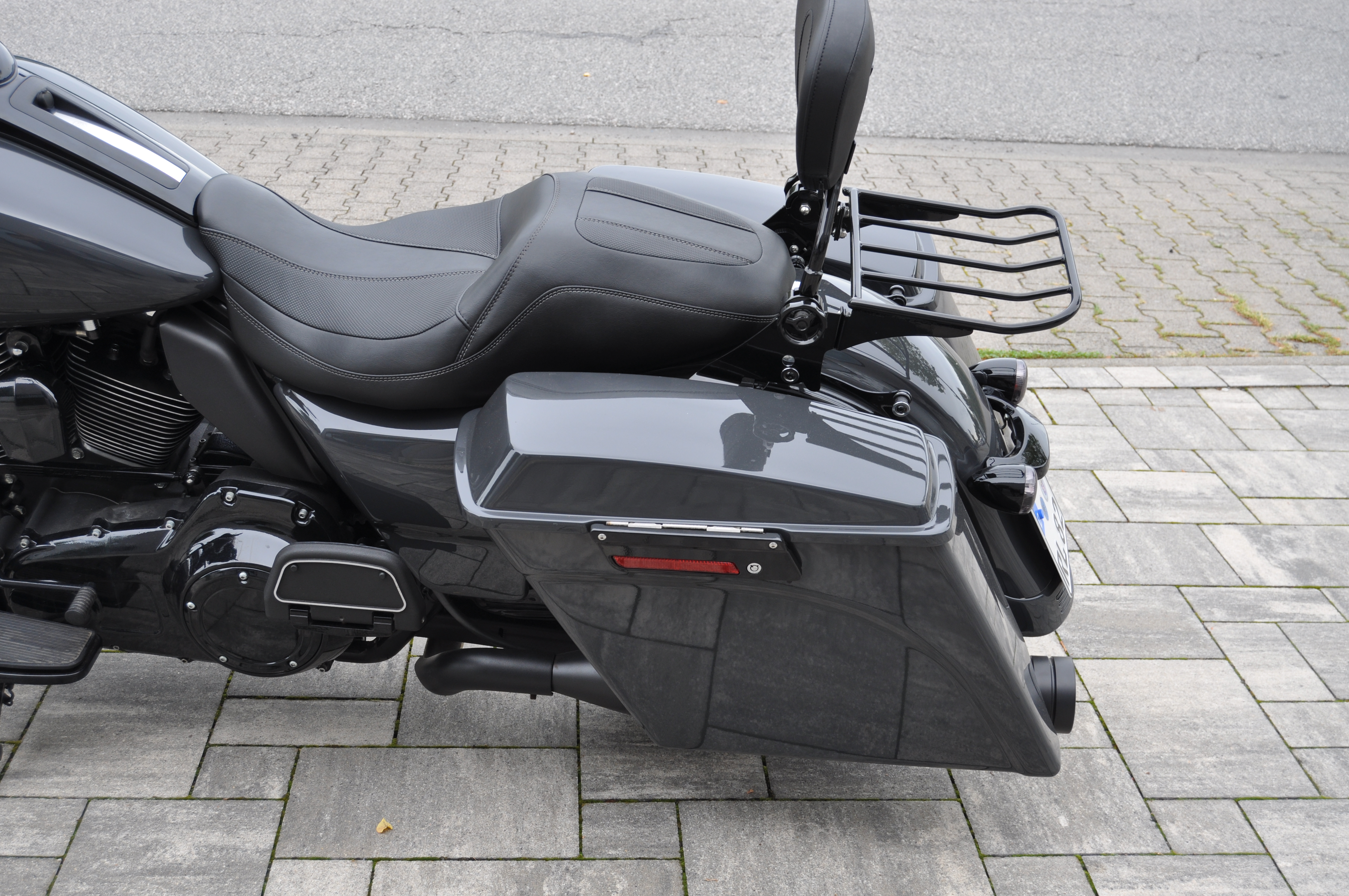 2013 Harley davidson FLHTK Elektra Limited Edition mit Jekill & Hyde Anlage  + 12 Monate Garantie 