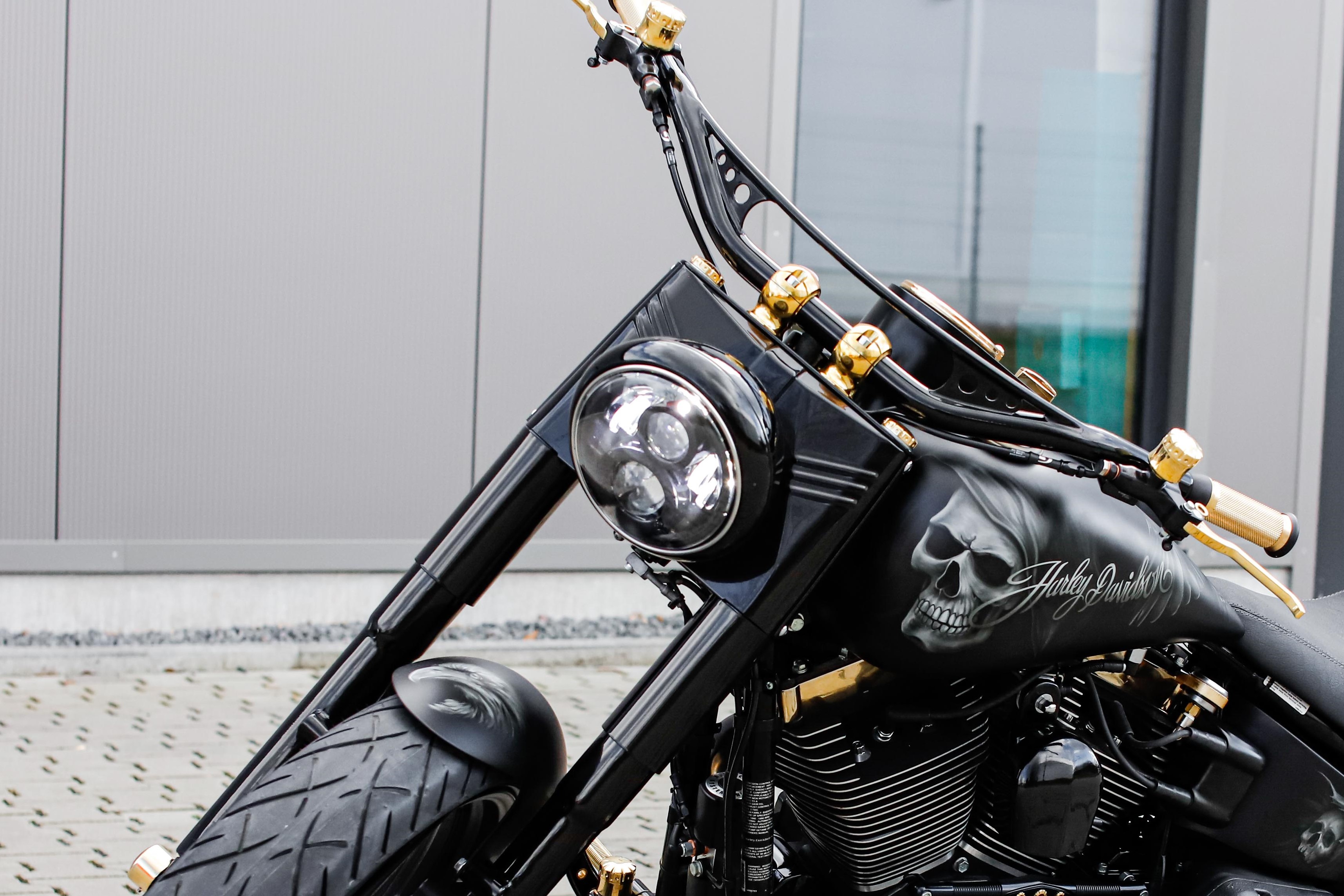 LED Scheinwerfer 7" schwarz mit Standlicht, CE-Zulassung für Harley Softail & Touring Modelle