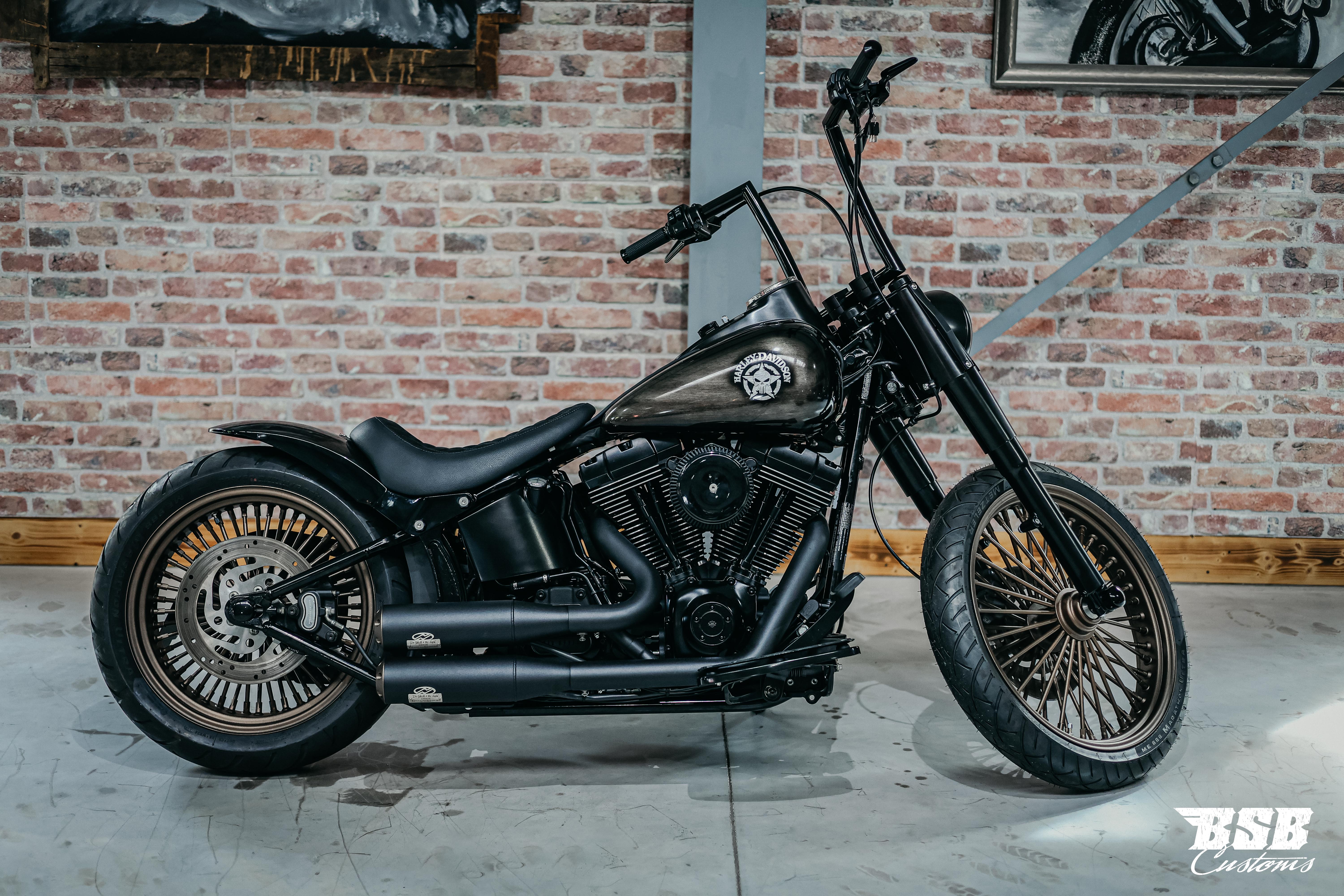2011 Harley Davidson FLSTC Heritage Softail,viele Extras wie Jekil&Hyde / FAT SPOKE / Airbrush / Ape Hanger ...  Finanzierung möglich 