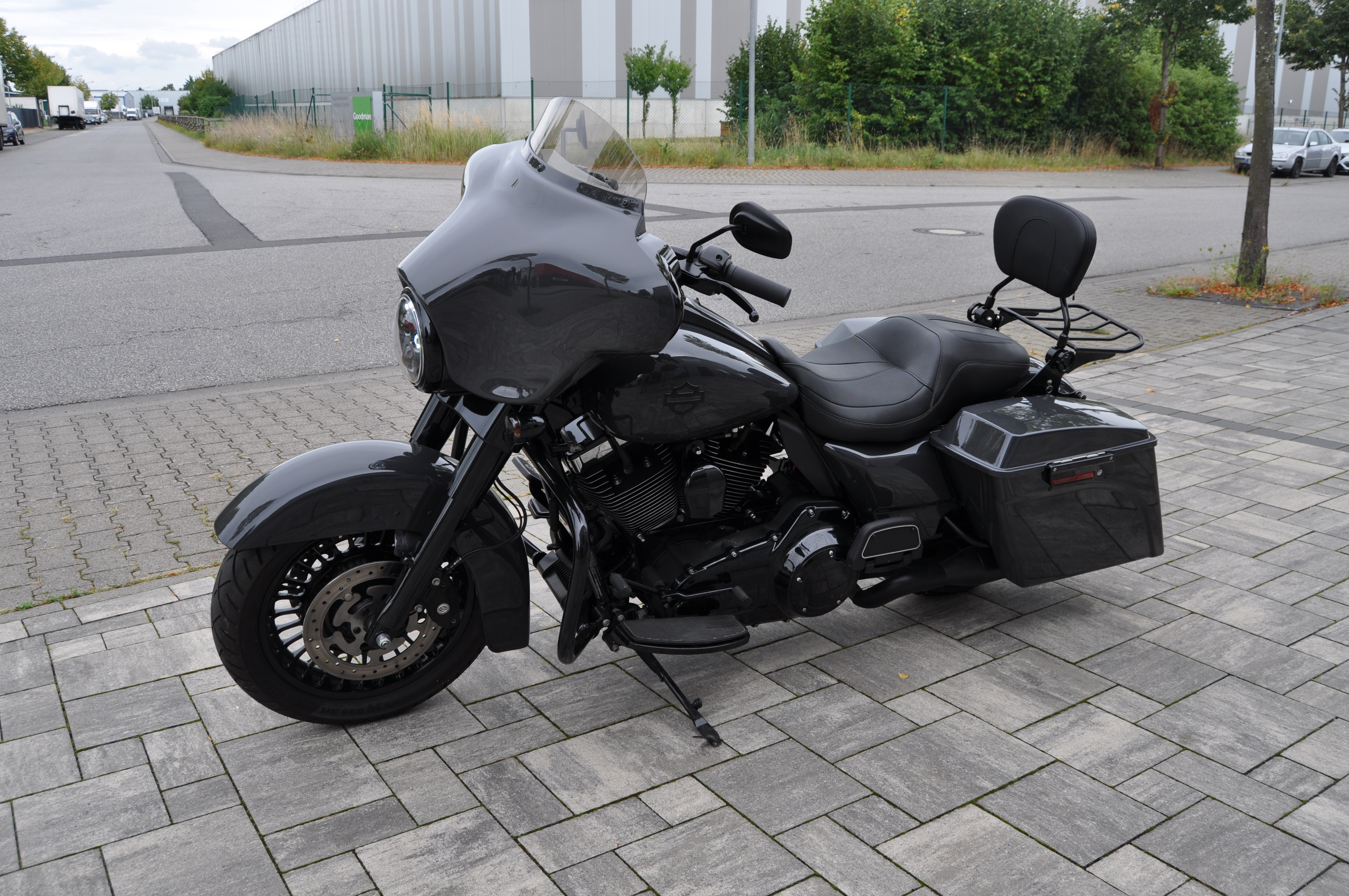 2013 Harley davidson FLHTK Elektra Limited Edition mit Jekill & Hyde Anlage  + 12 Monate Garantie 