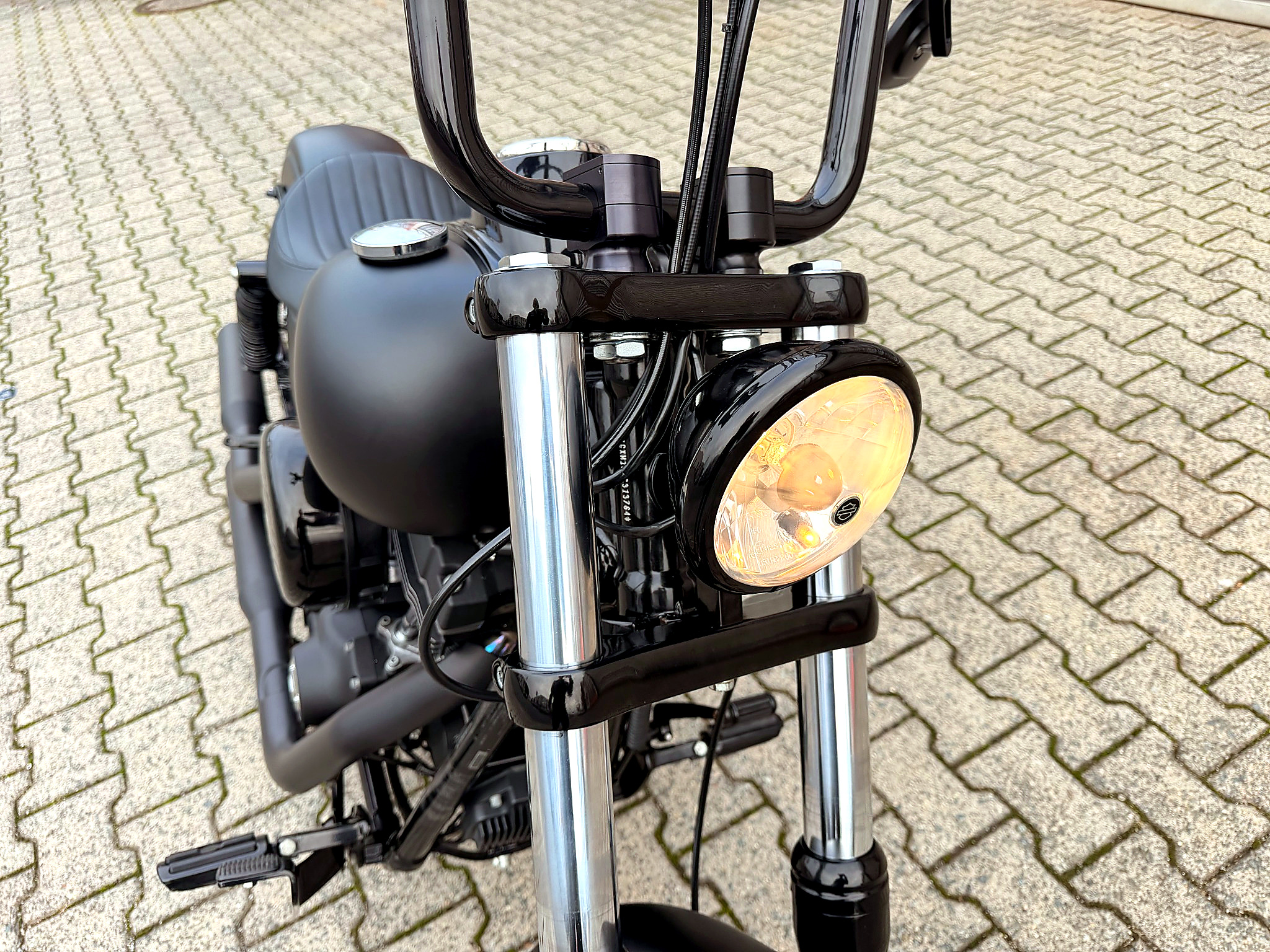 2017 Harley Davidson FXDBi Street BOB / TOP ZUSTAND / NAGELNEUE REIFEN - 12 Monate Garantie  INTEC