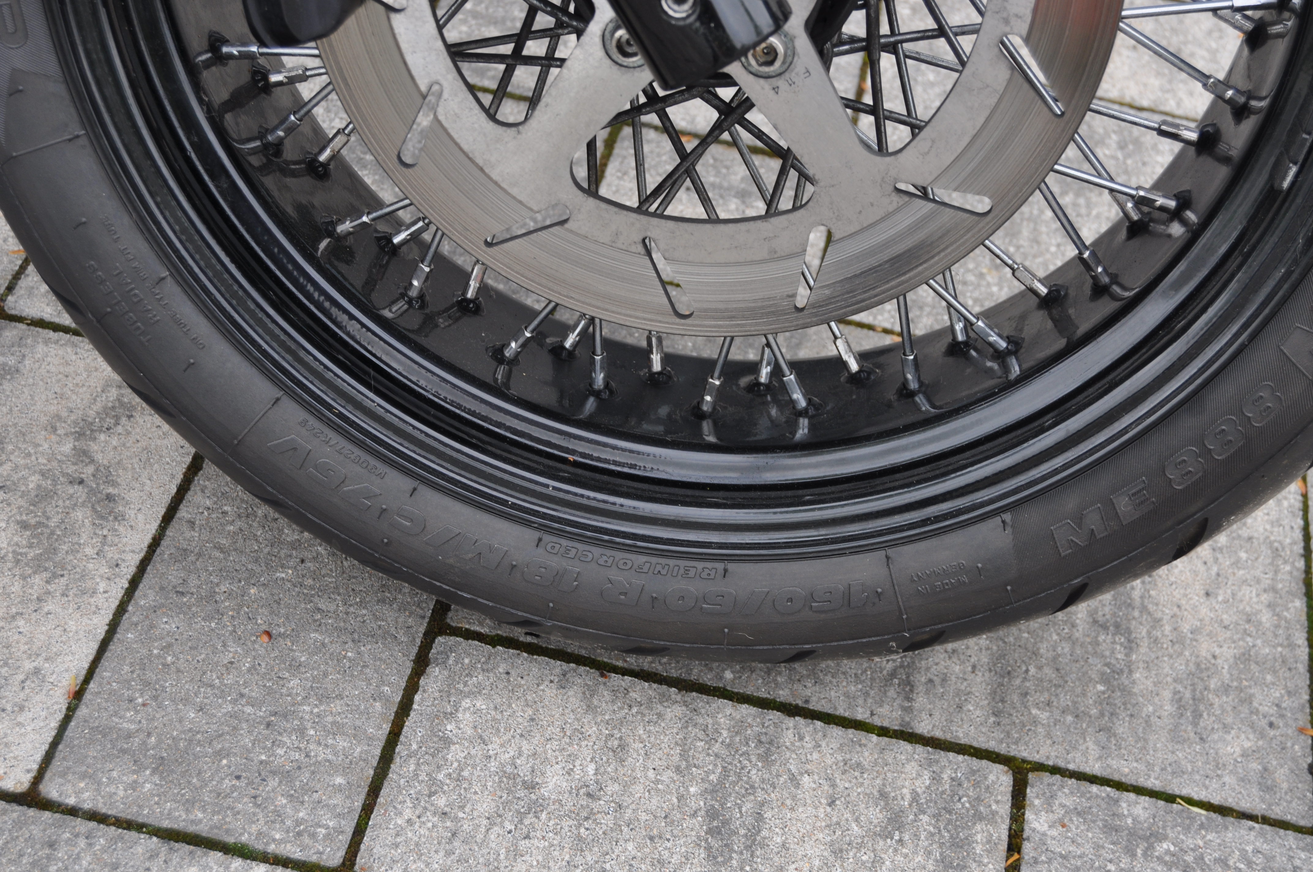 94`Suzuki VS 1400 Intruder  Mega Umbau mit 280er Reifen, Thunderbike Custom Parts sehr viele Extras   + 12 Monate Garantie 
