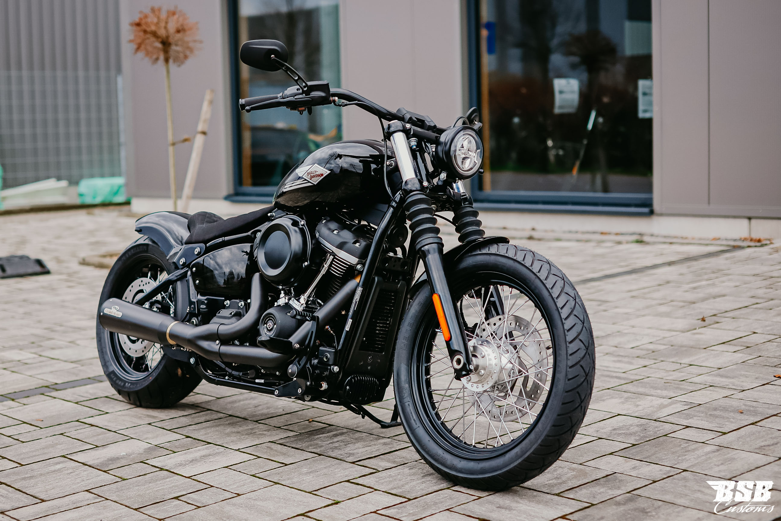 2020 FXBB 107 Softail Street BOB mit Umbau und Jekill & Hyde Anlage bereits ab 285 EUR finanzieren