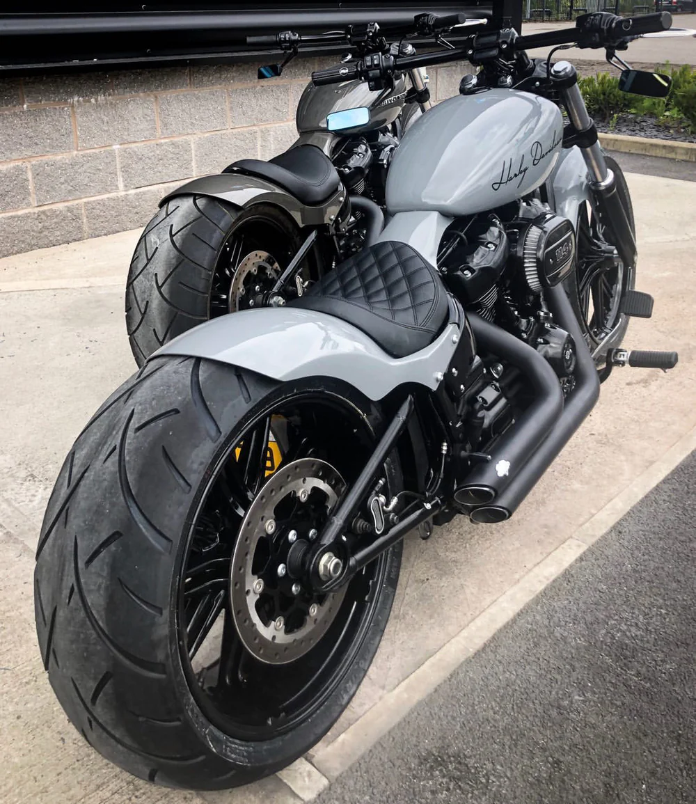 Killer Custom Short Oval Rear Fender für Harley-Davidson Softail Breakout FXBR / FXBRS 2018–2025 – Solo Heckfender für 240–260 Reifen