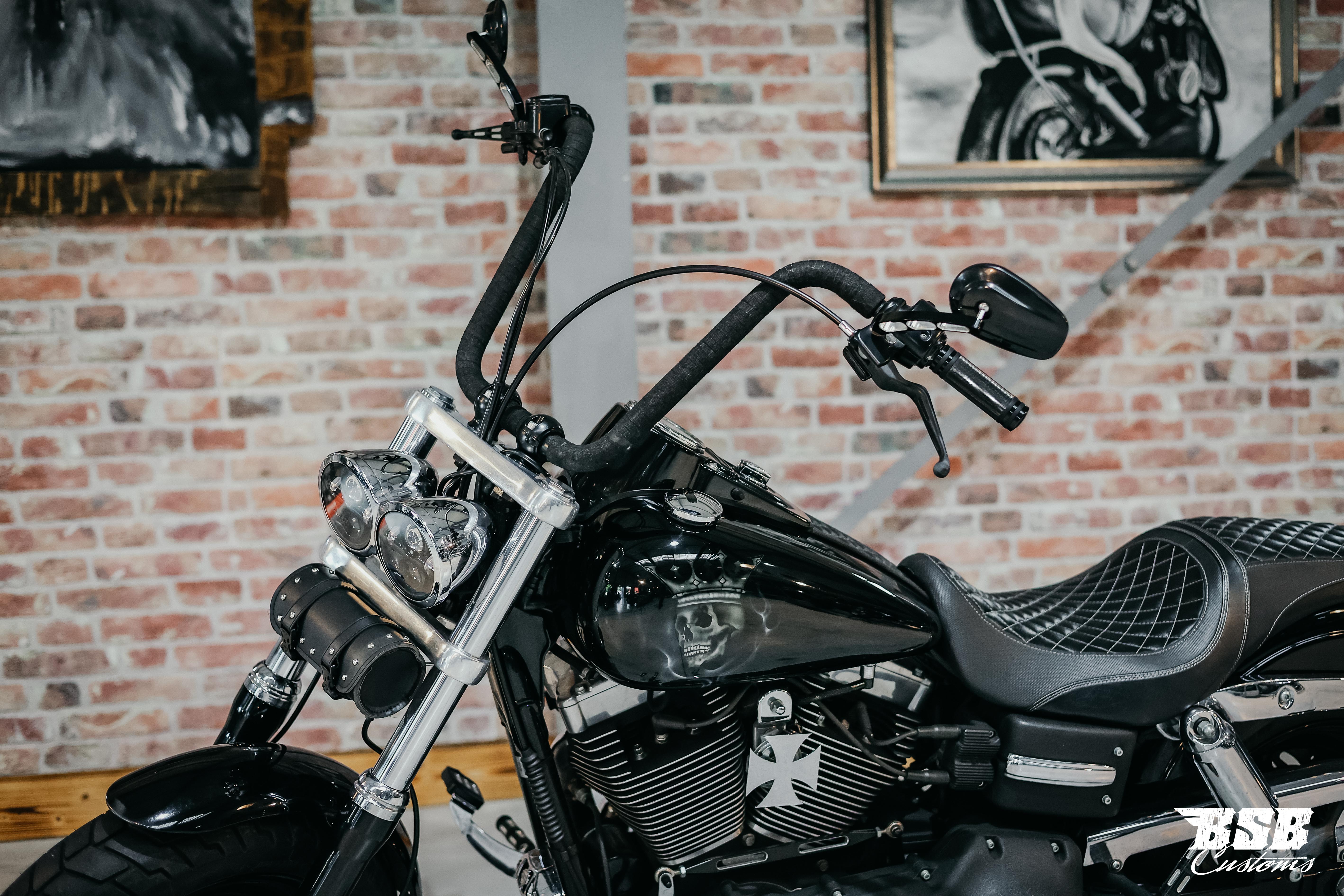 2008 Harley Davidson FXDF FAT BOB 5HD1.. TOP Zustand // Kess Tech Anlage / Airbrush Lackierung
