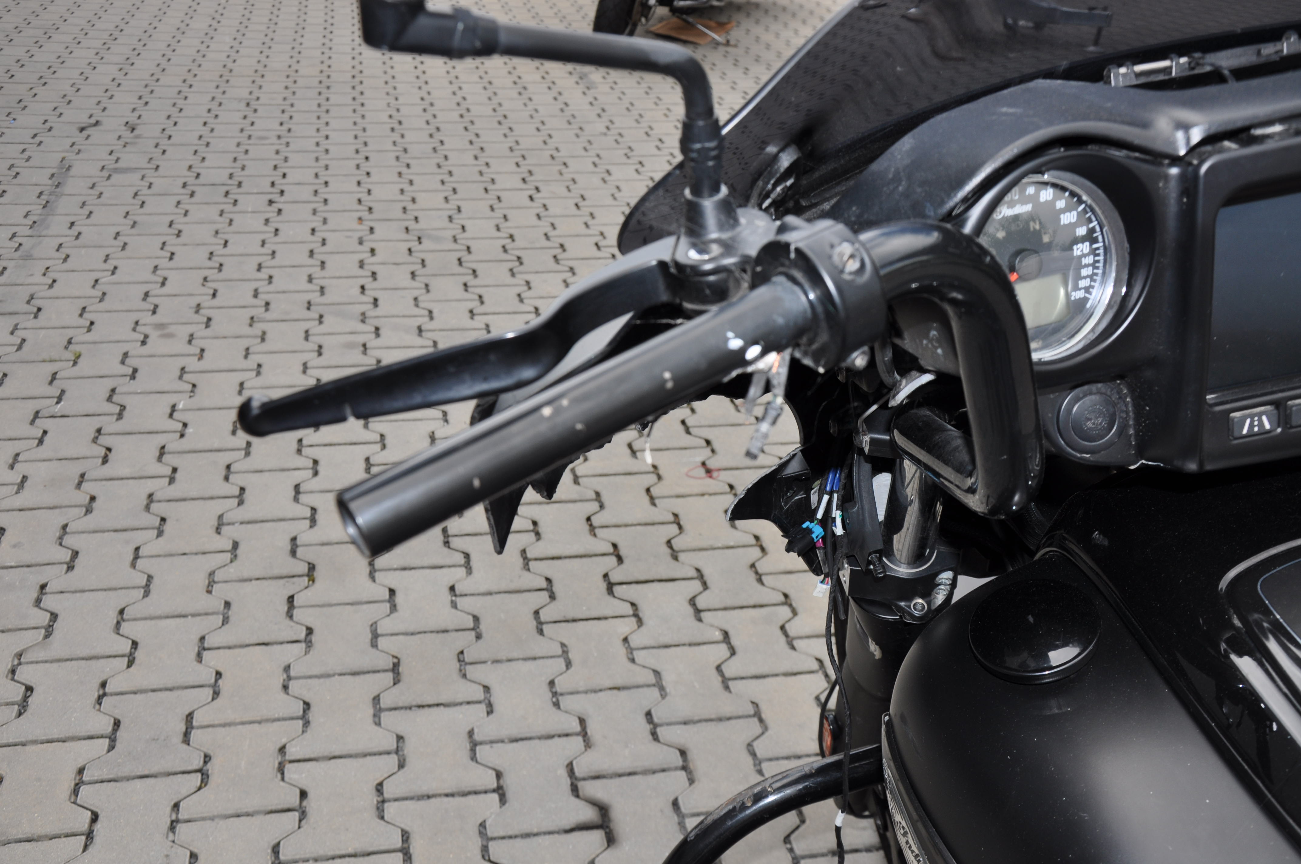 DSC_0601Fy1opzI4dOYRv 2019 Indian Chieftain DARK HORSE mit Jekill&Hyde Anlage