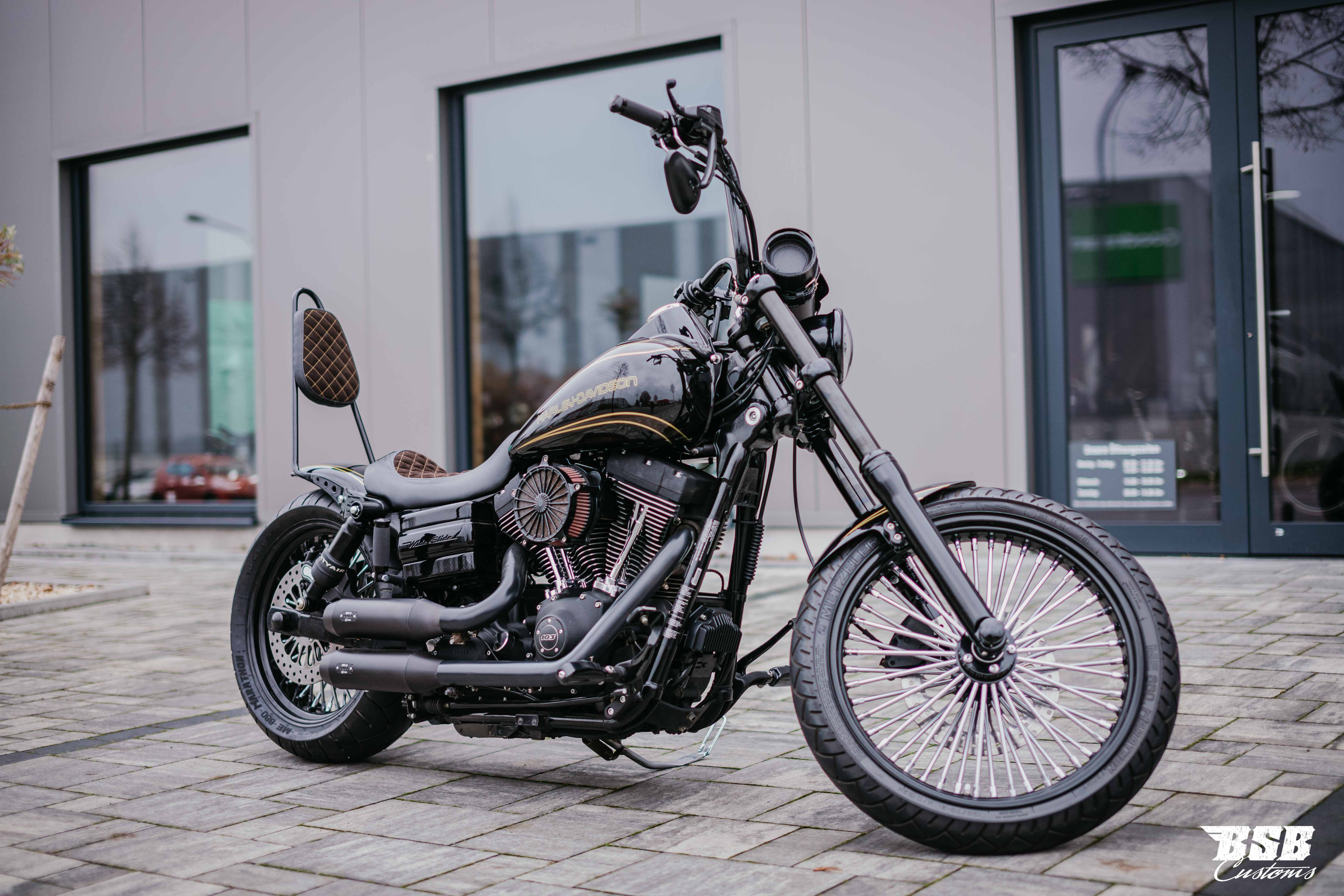 2013 Harley Davidson FXDWG Dyna Wide Glide viele Extras / Airride / BIG SPOKE / Airbrush (ab 270 EUR finanzieren*)