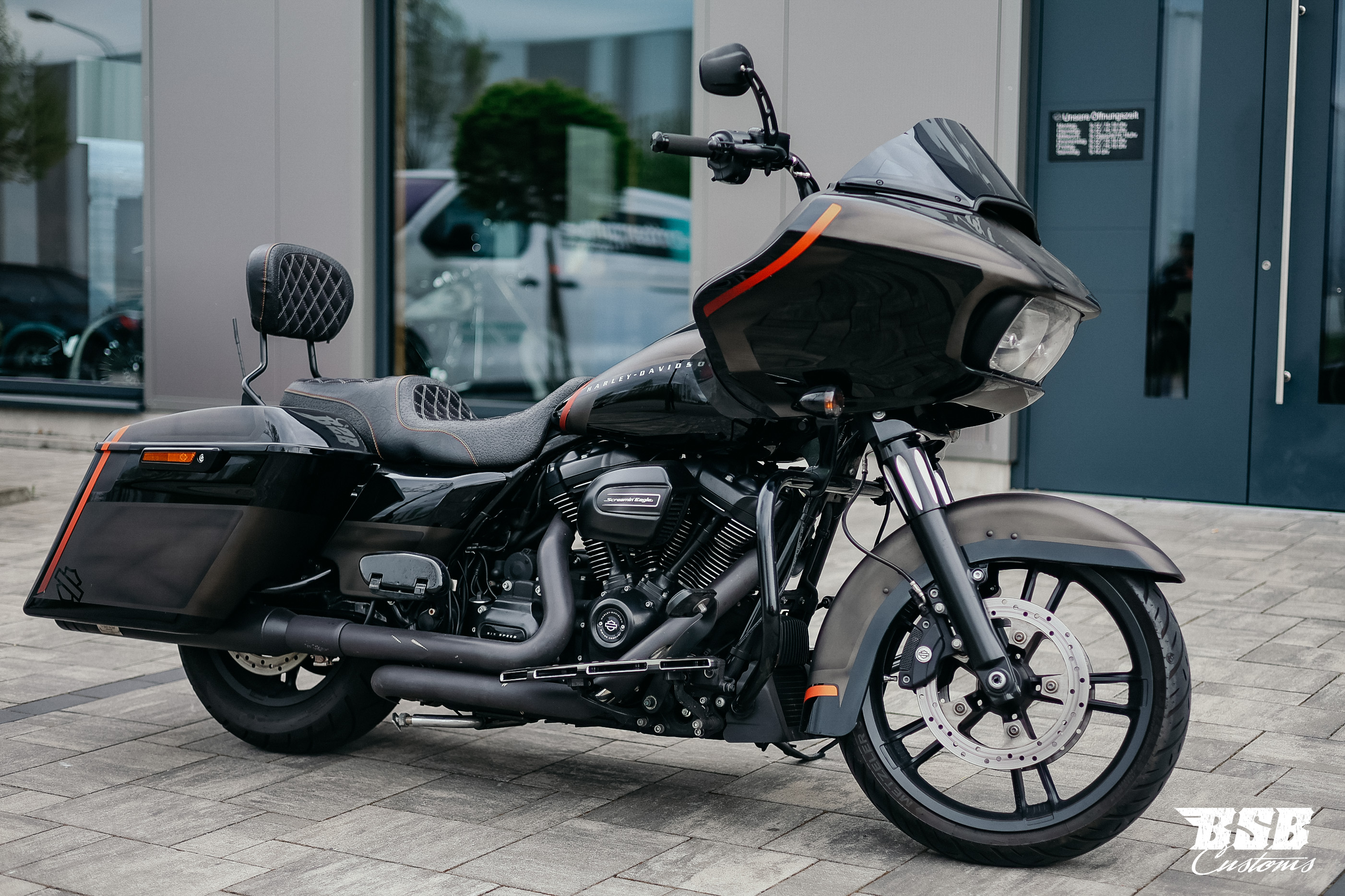 2018 FLTR ROAD GLIDE 107 CUI  mit Jekill&Hyde Anlage // Airride // Airbrush // Garantie 