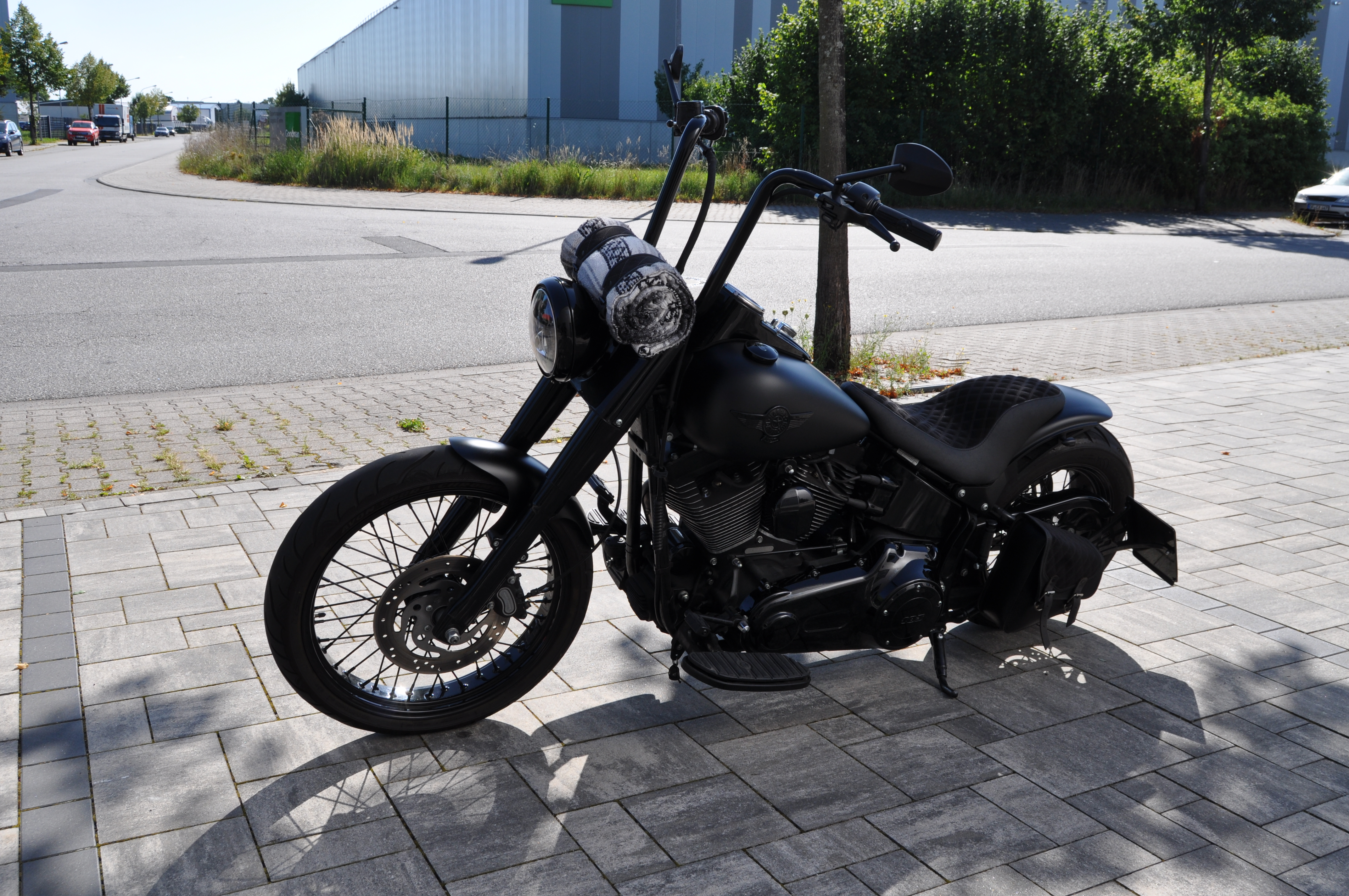 2012 Harley Davidson Softail mit Mega Umbau sehr viele Extras +++ Finanzierung ab 6,99% möglich  