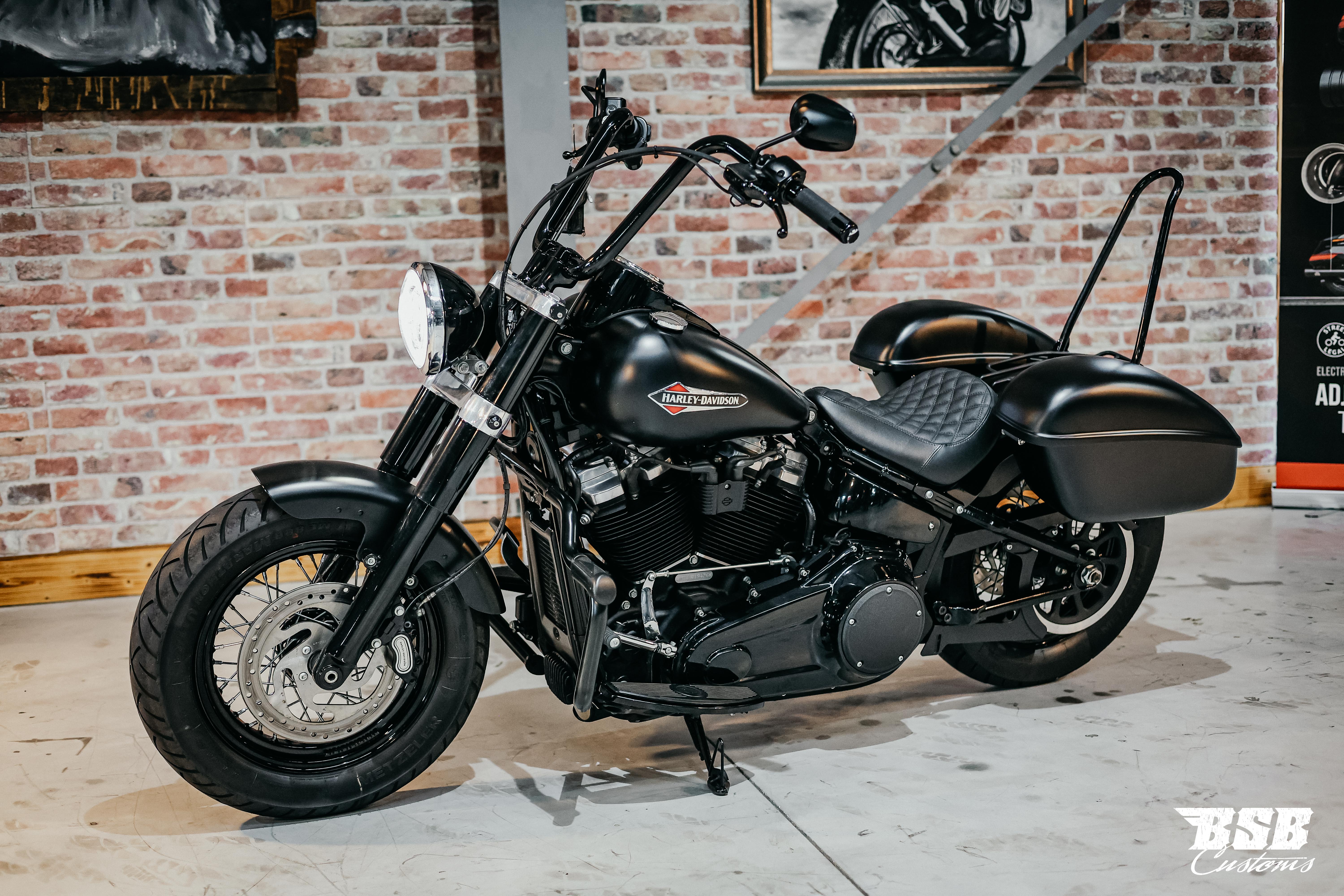 Harley Davidson FLSL Softail Slim M8 107 | Jekill & Hyde | Garantie ...  Finanzierung ab 5,99% möglich 