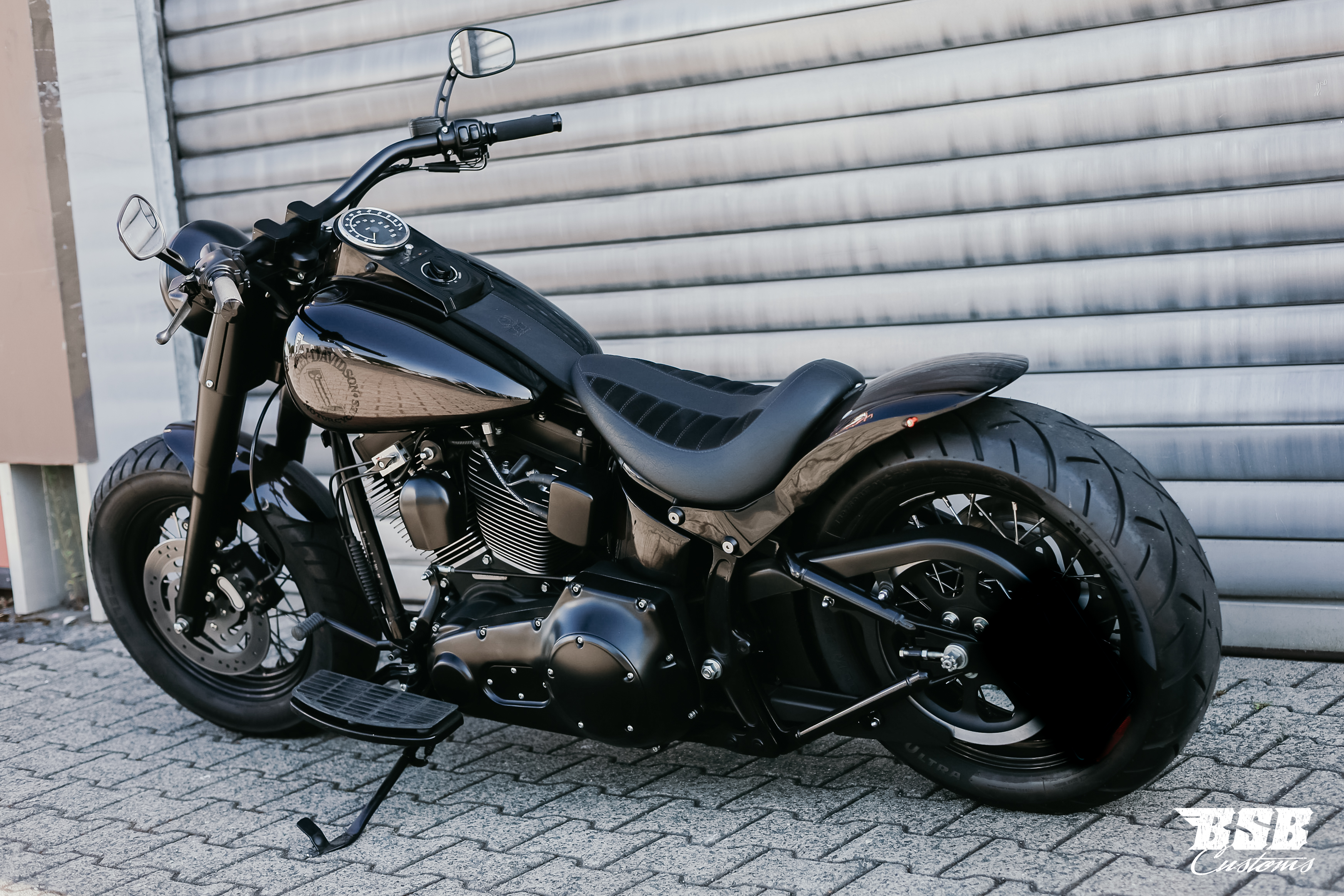 2001 Harley Davidson FLSTF FAT BOY  /// TOP UMBAU /// MCJ Anlage // Airbrush-Lackierung //   Finanzierung möglich    
