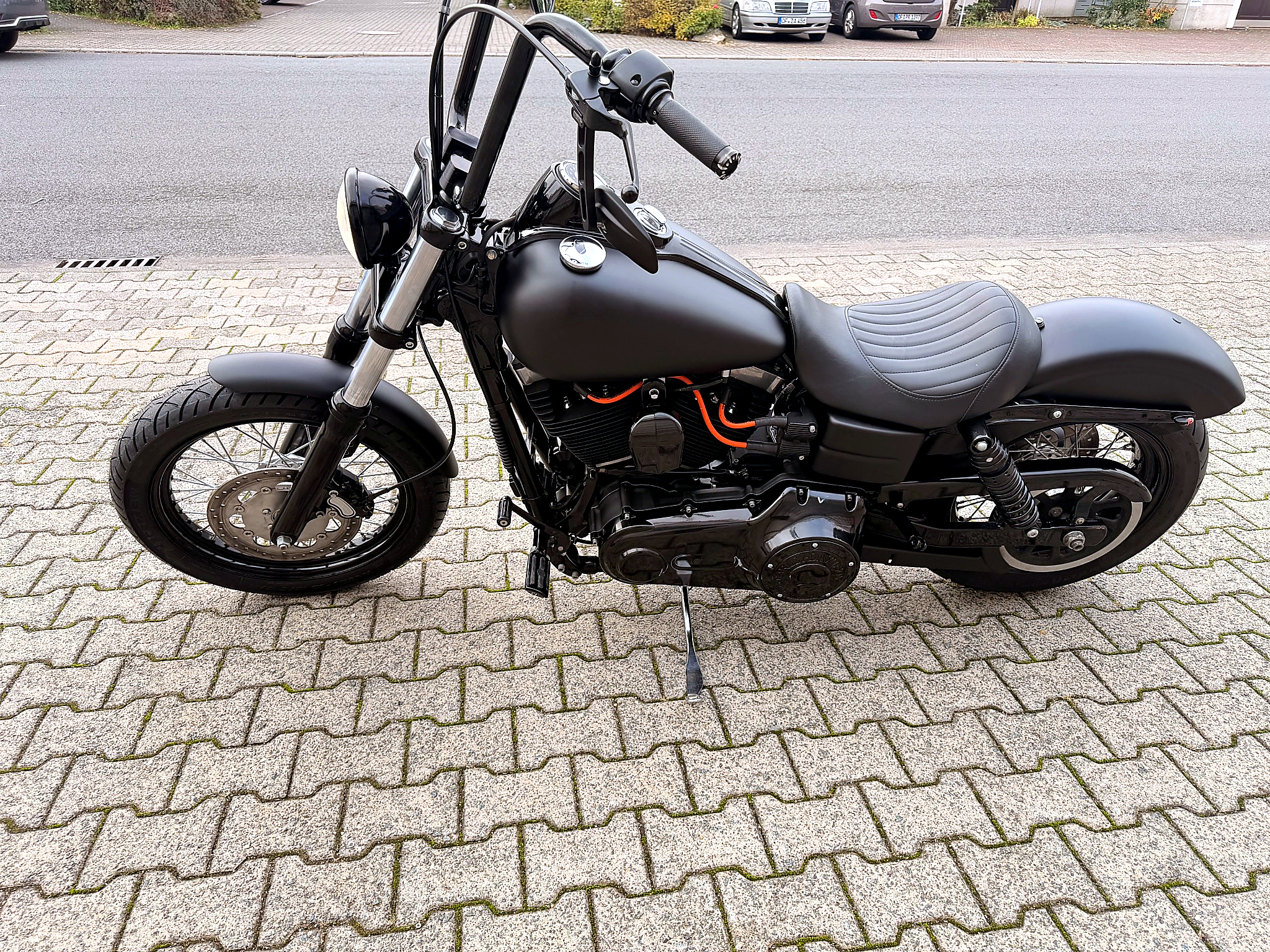 2017 Harley Davidson FXDBi Street BOB / TOP ZUSTAND / NAGELNEUE REIFEN - 12 Monate Garantie  INTEC