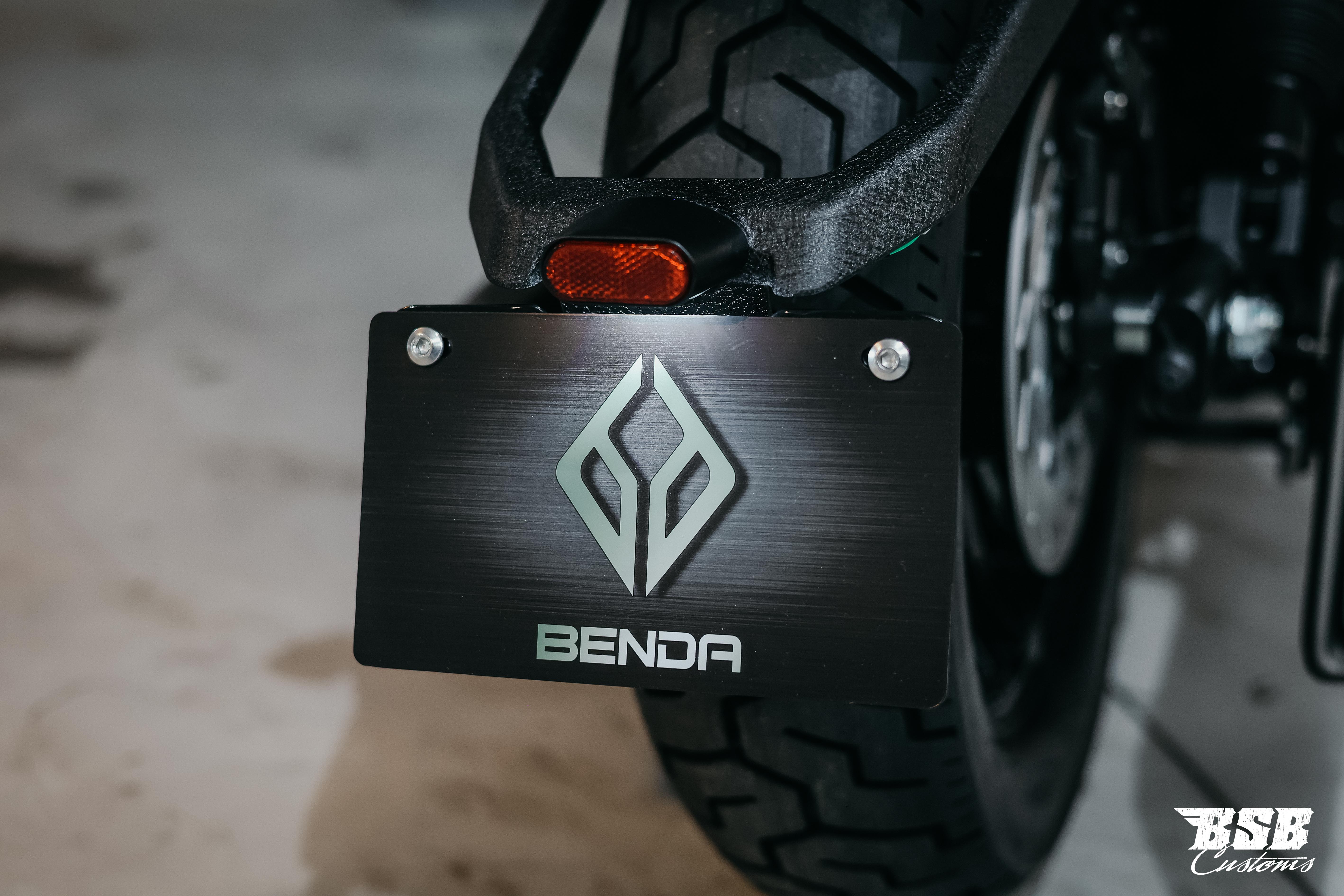 Benda Dark Flag 500 V4 - Bobber mit Stil & Power ABS/Zylinderabschaltung/Airride -modifiziert by BSB Customs NEUFAHRZEUG!!!