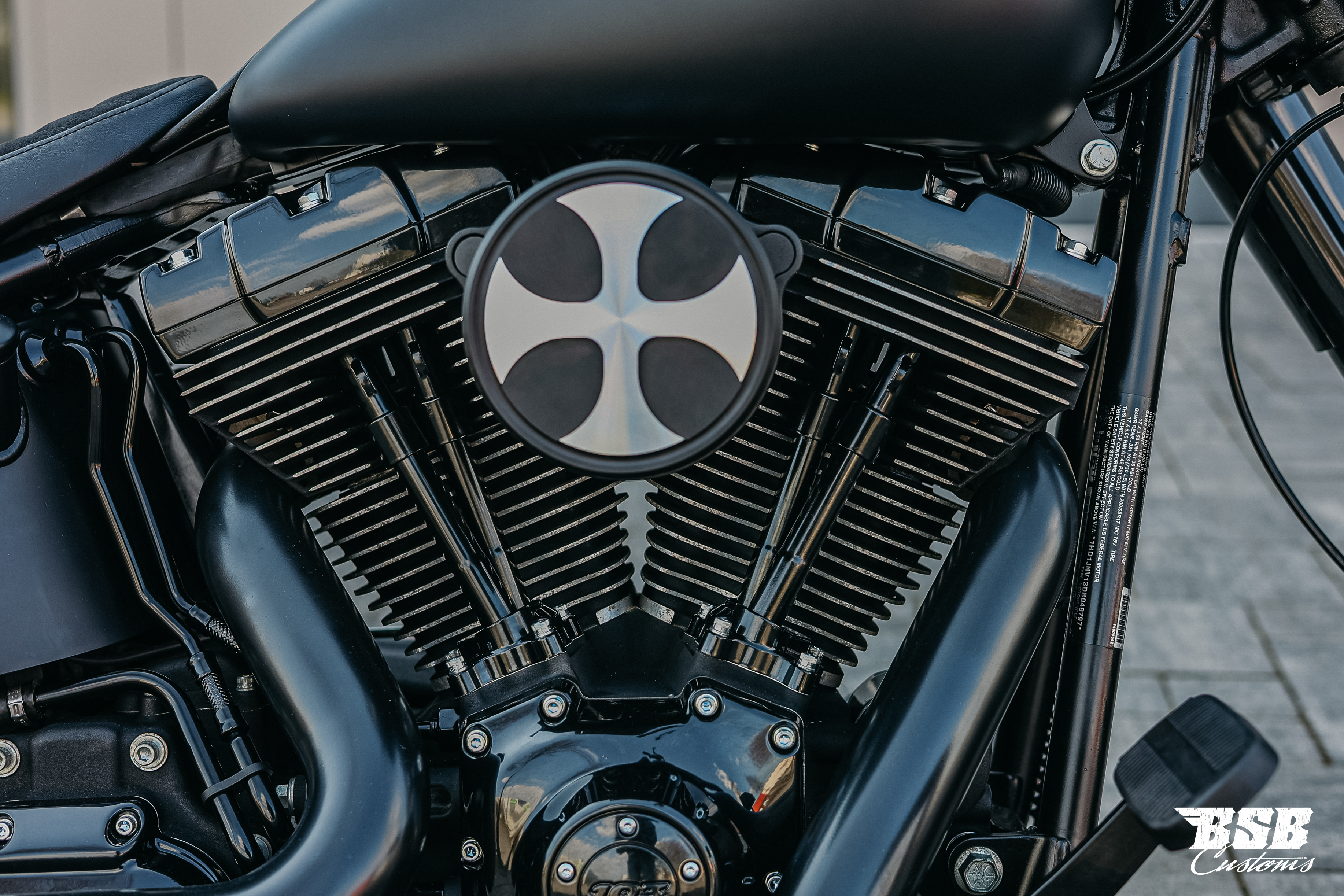 2013 Harley Davidson FLSTF FAT BOY Spezial // 103 CUI Mega-Umbau  ///  Finanzierung ab 5,99% möglich  ab 300 eur / mtl.