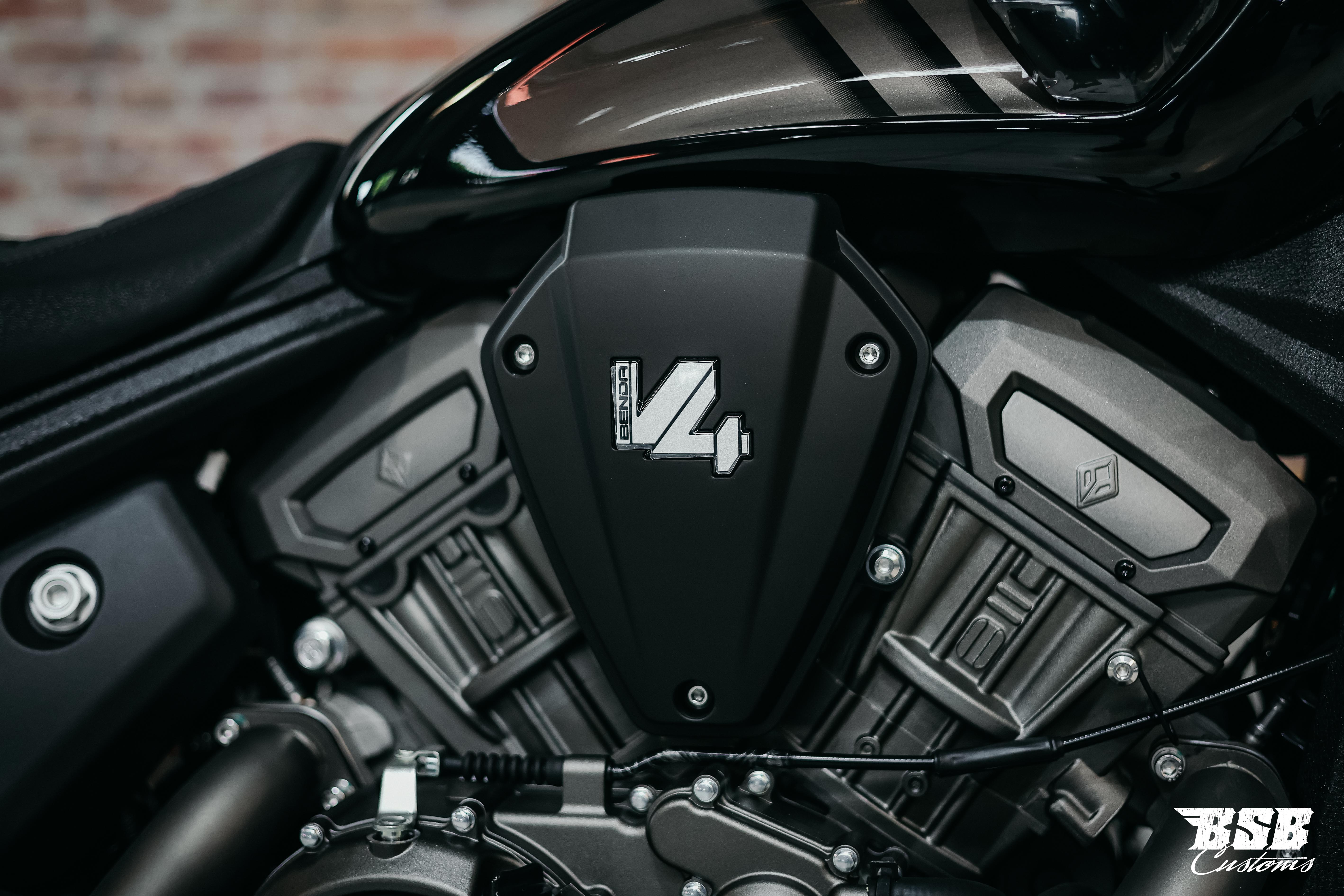 Benda Dark Flag 500 V4 - Bobber mit Stil & Power ABS/Zylinderabschaltung/Airride -modifiziert by BSB Customs NEUFAHRZEUG!!!