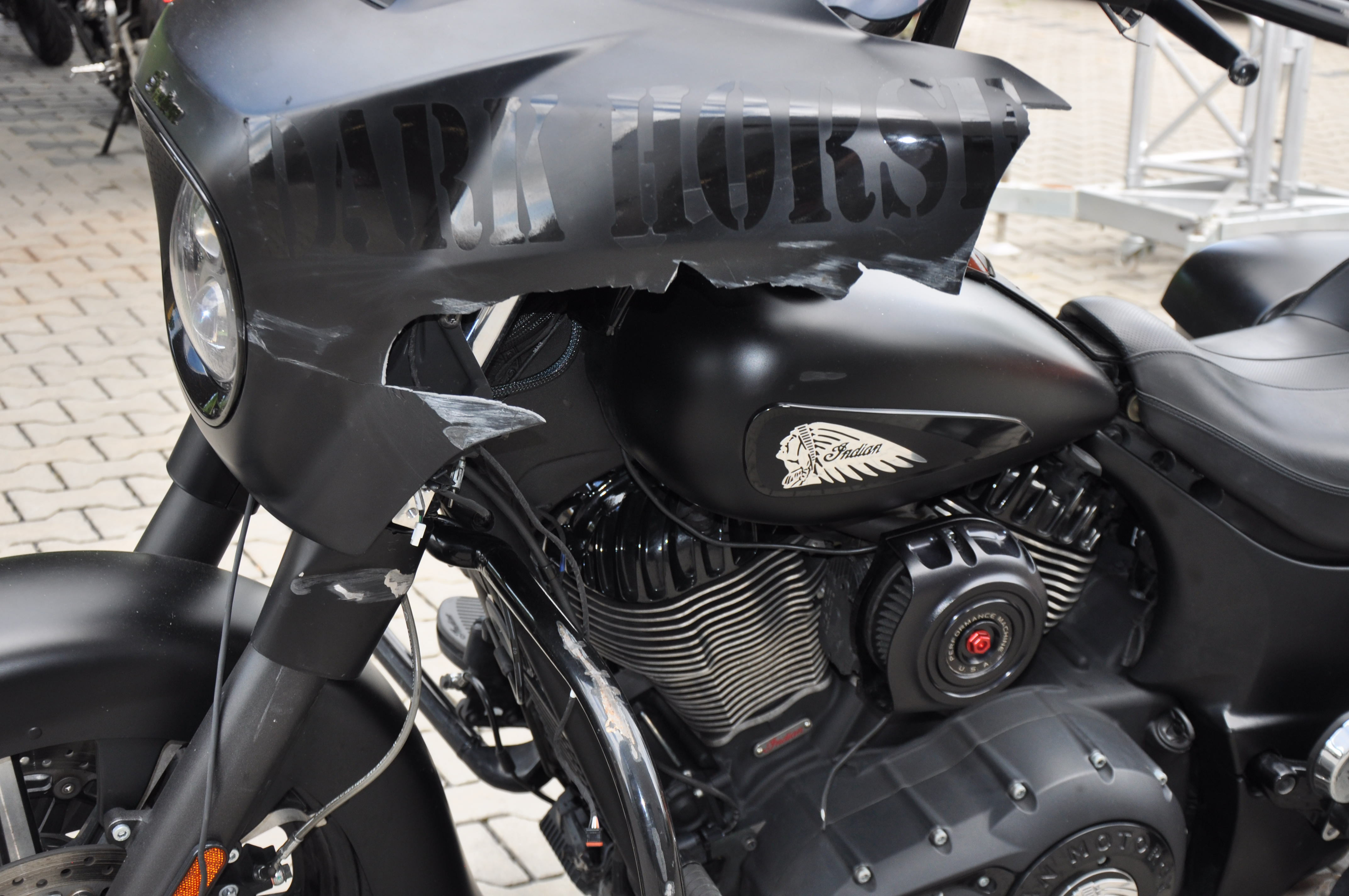 DSC_0596fIqazw0ykPhma 2019 Indian Chieftain DARK HORSE mit Jekill&Hyde Anlage