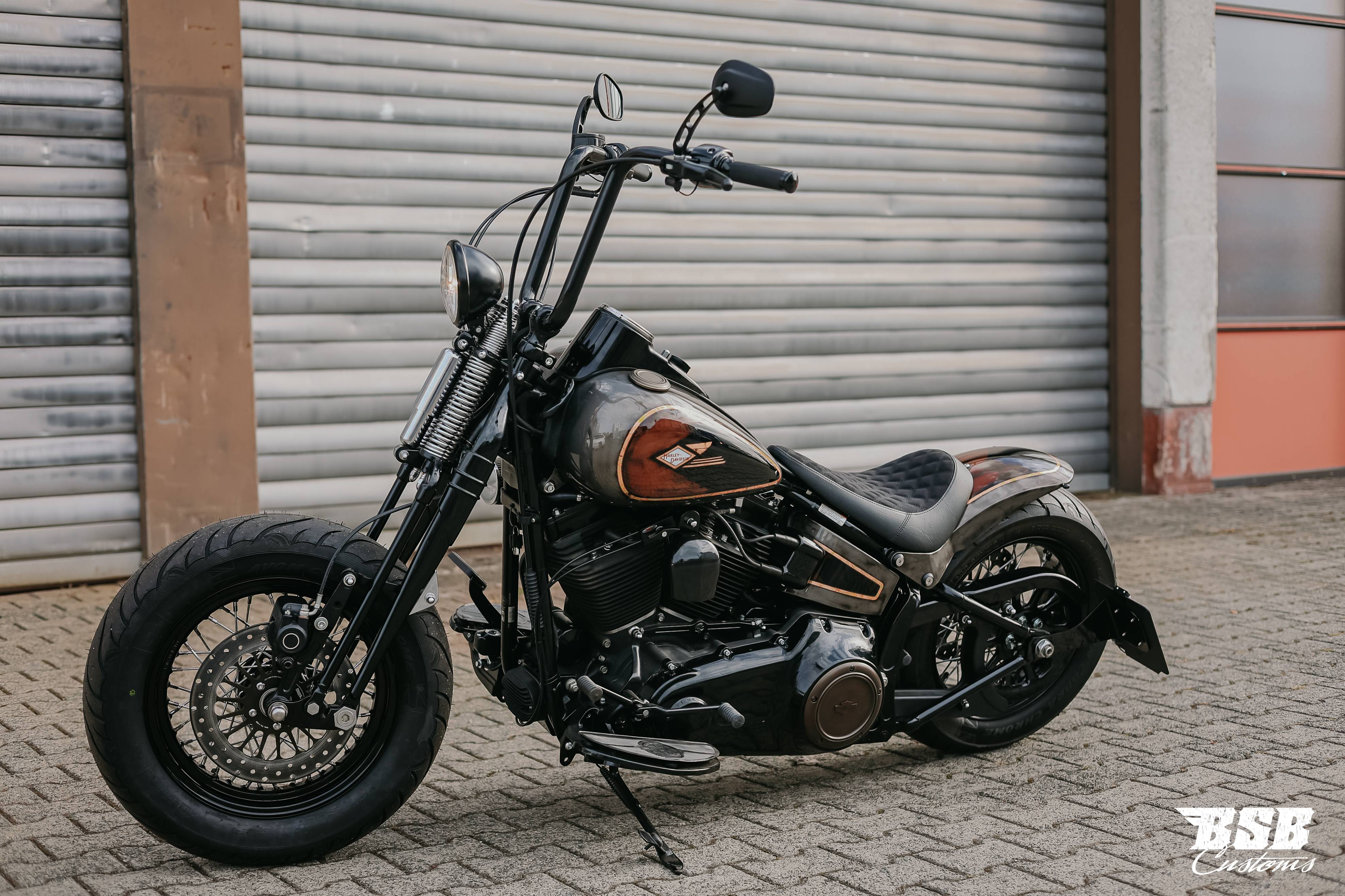 Harley-Davidson FLSB Cross Bones – letztes Baujahr | 5HD1 | 1. Hand |  exklusiver Custom-Umbau