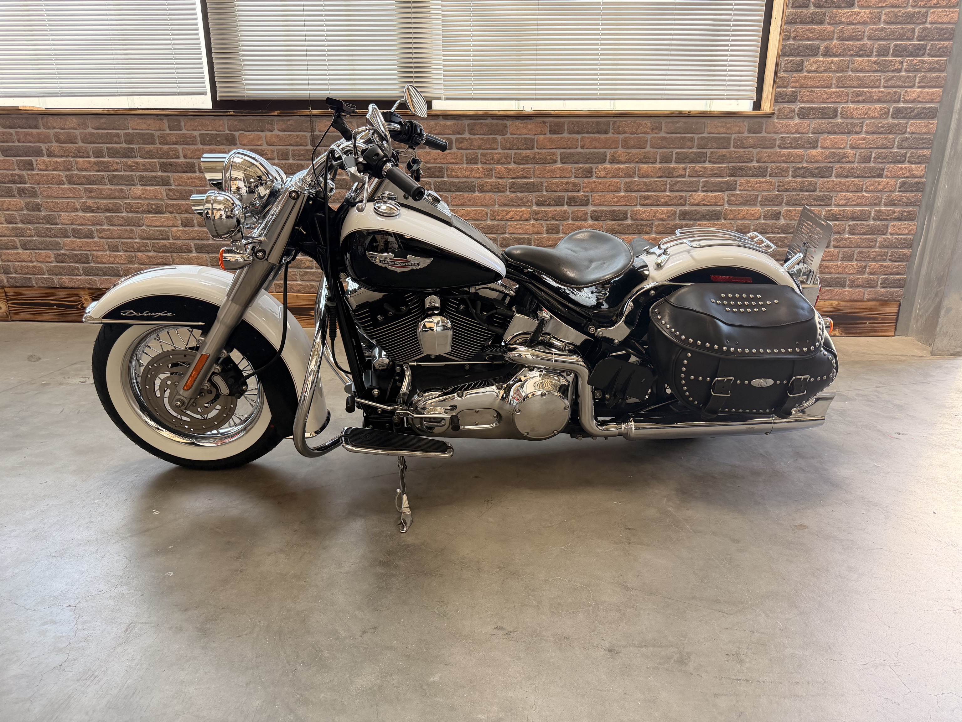 2005 Harley Davidson FLSTNi SOFTAIL DELUXE  5HD1 - TOP ZUSTAND -mit viel Zubehör bereits ab 195 EUR finanzieren 