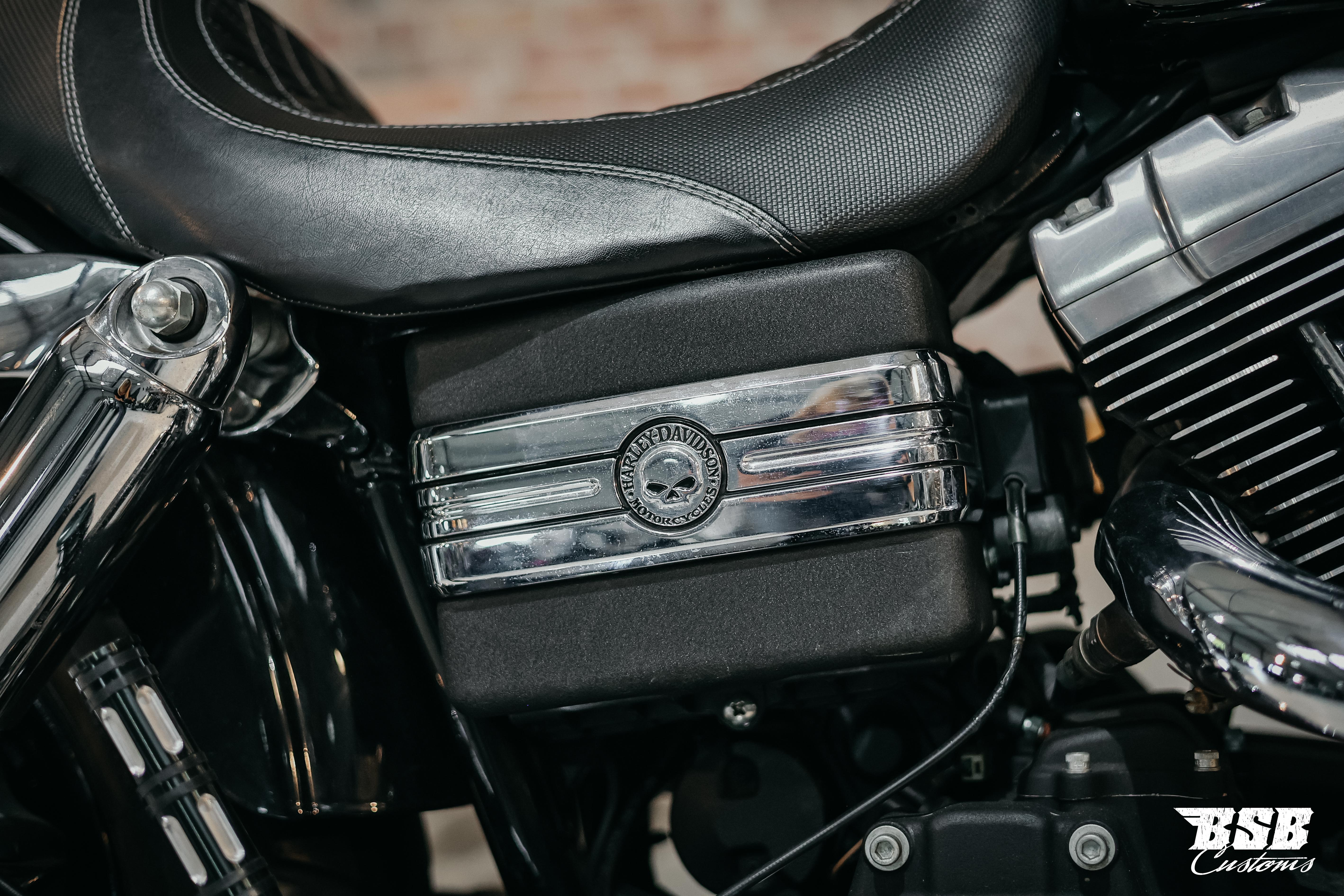 2008 Harley Davidson FXDF FAT BOB 5HD1.. TOP Zustand // Kess Tech Anlage / Airbrush Lackierung