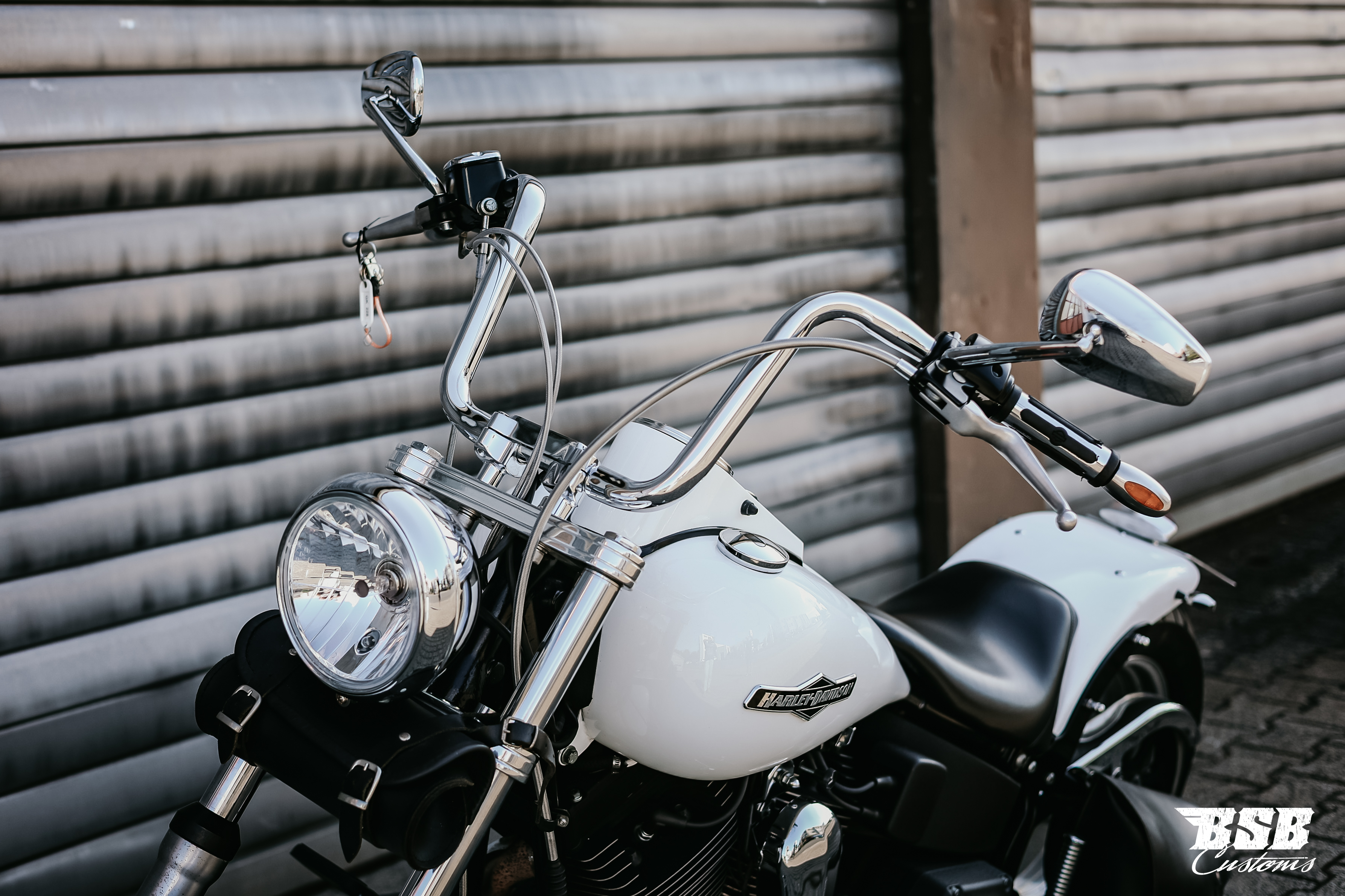 2000 Harley Davidson FXSTB Night Train mit "VERGASER" mit vielen Extras + 12 Monate Garantie 