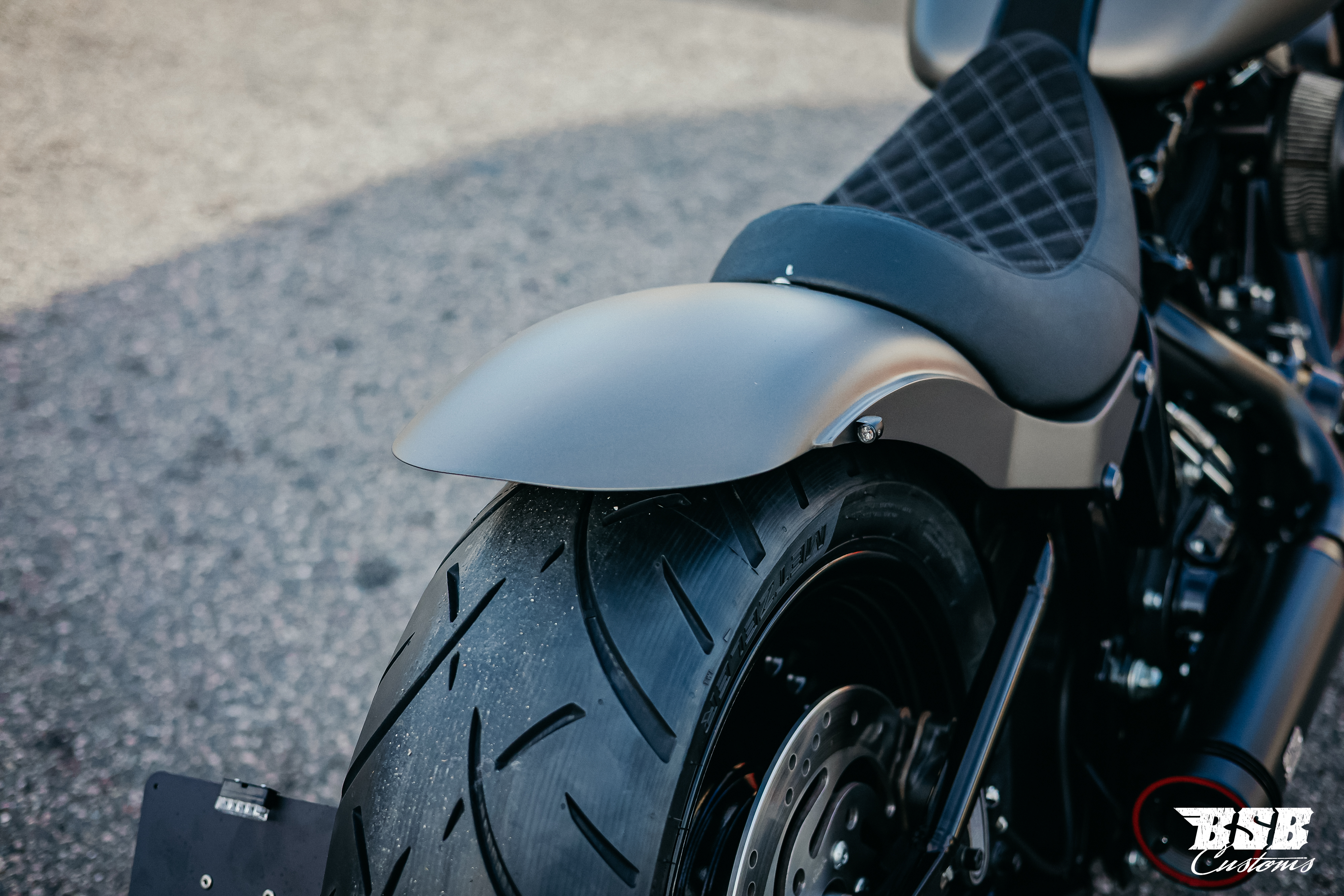 2014 Harley Davidson FLS Softail SLIM 103 CUI Mega-Umbau  ///  Finanzierung ab 3,99% möglich  ab 300 eur / mtl.