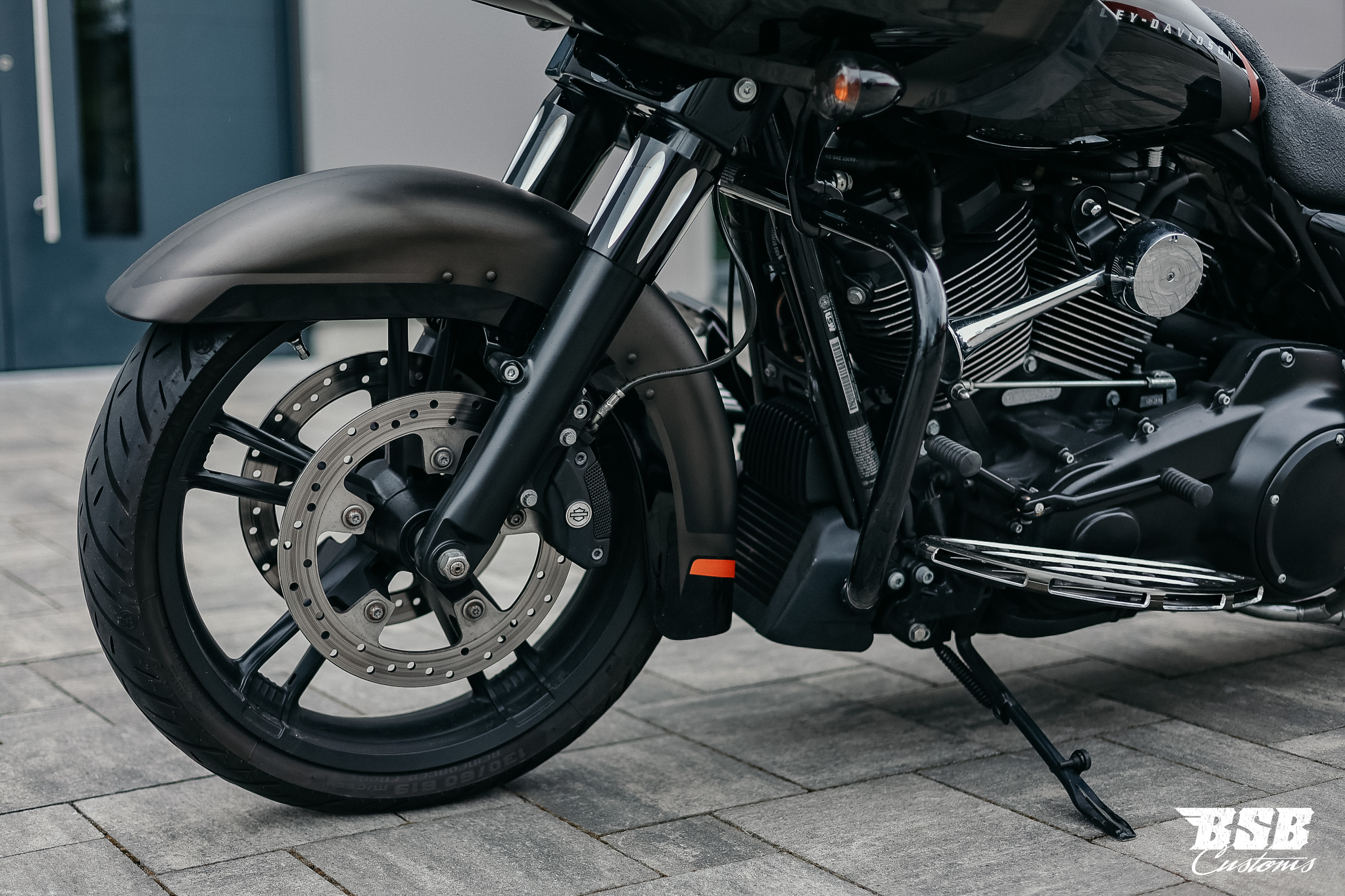 2018 FLTR ROAD GLIDE 107 CUI  mit Jekill&Hyde Anlage // Airride // Airbrush // Garantie 
