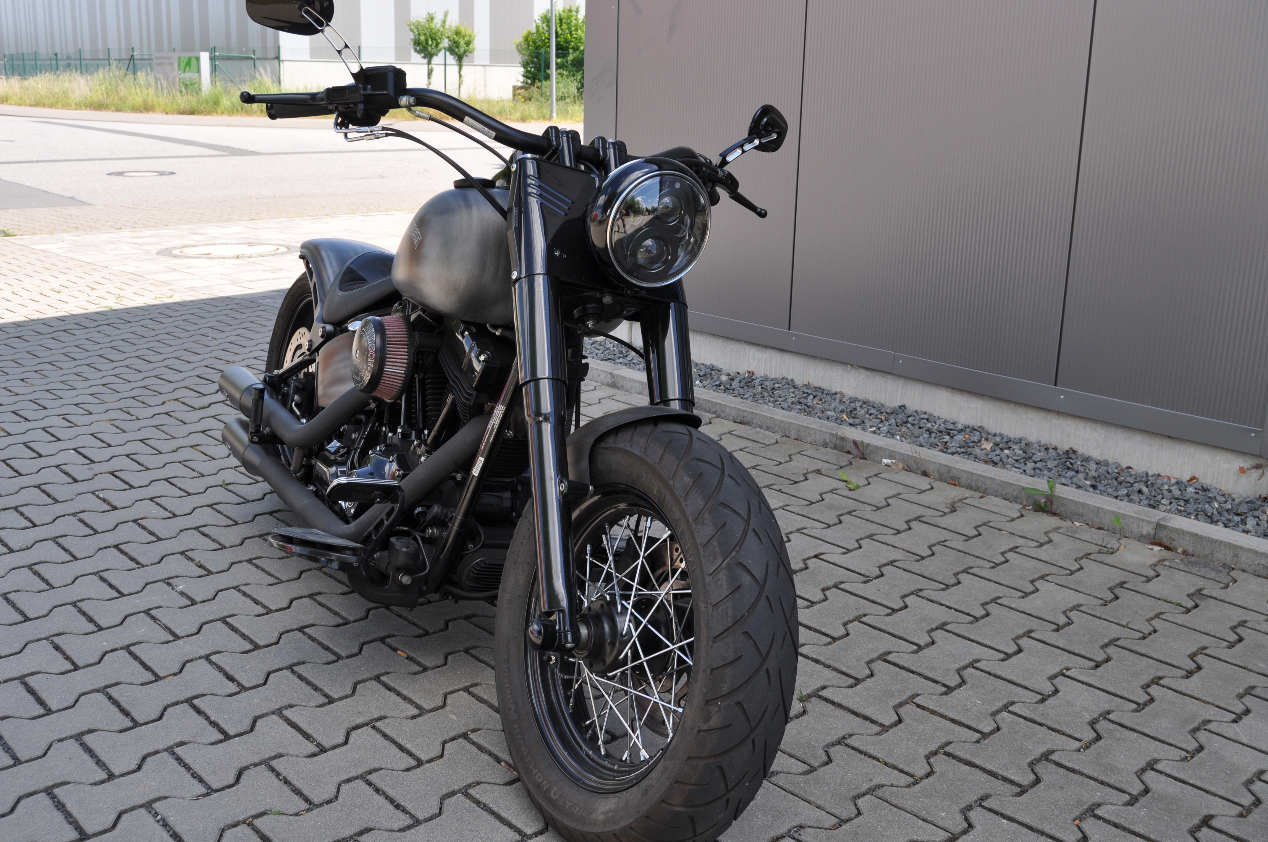 2014  Harley Davidson Softail SLIM  mit Mega Umbau // JEKILL&Hyde  // Sonderlackierung und  12 Monate Garantie 