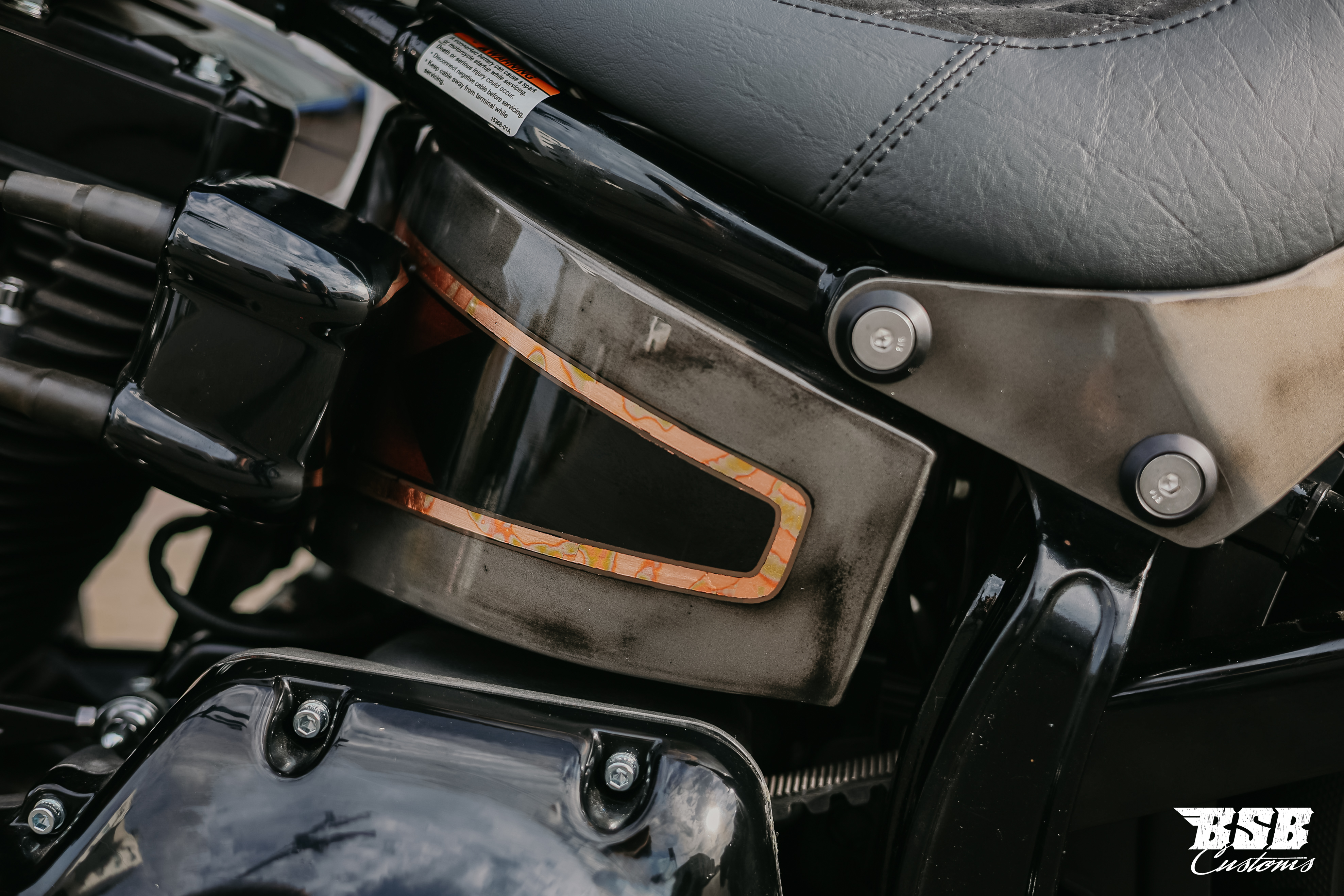 Harley-Davidson FLSB Cross Bones – letztes Baujahr | 5HD1 | 1. Hand |  exklusiver Custom-Umbau